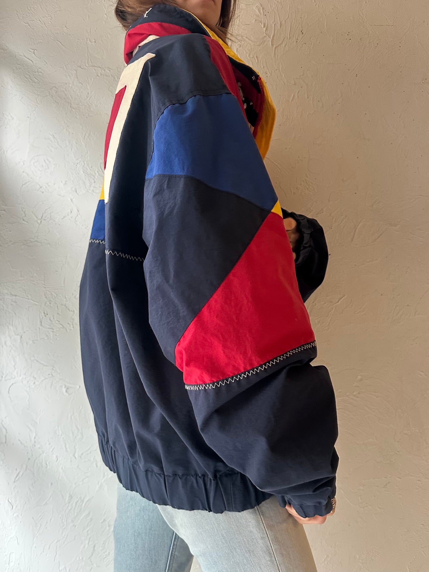 90s ‘Tommy Hilfiger’ Jacket / XL