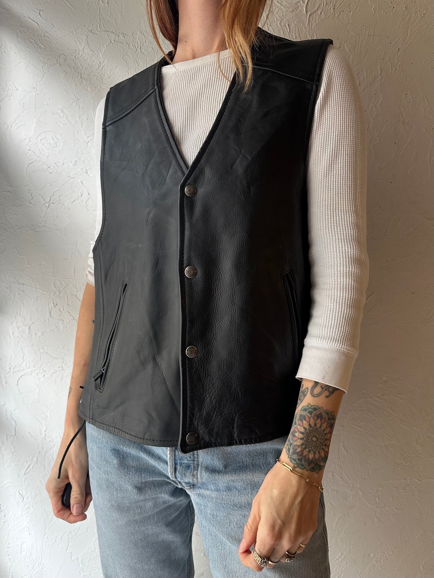 Y2k ' Milwaukee' Black Heavy Duty Leather Biker Vest / Medium