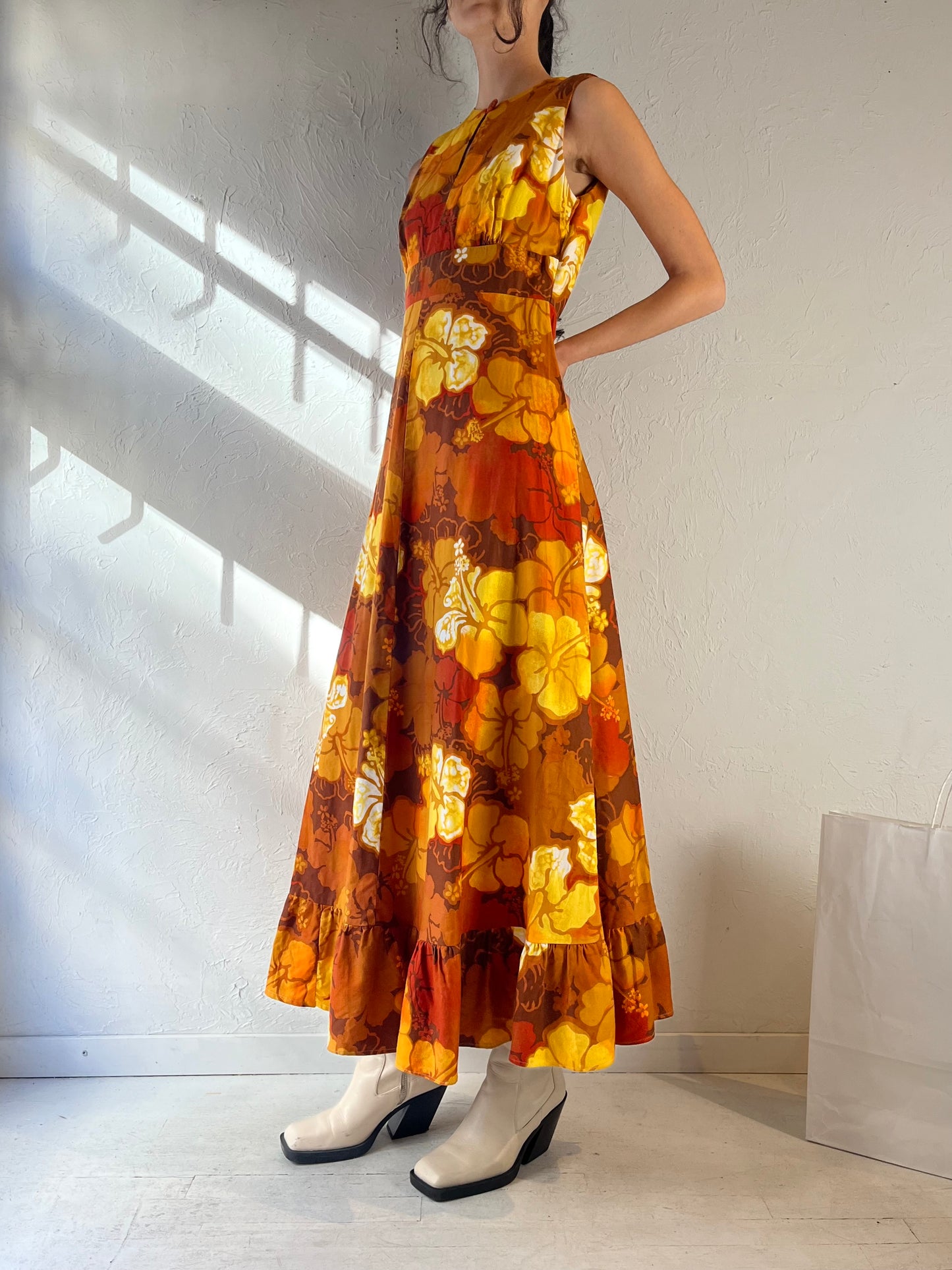 70s Yellow Orange Tropical Print Sleeveless Key Hole Maxi Dress / Small
