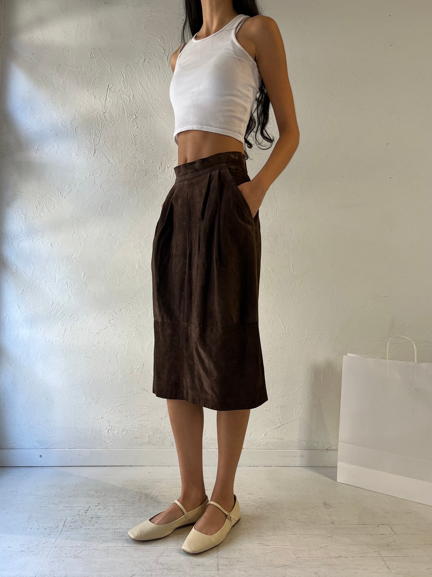 90s ‘Danier’ Brown Suede Leather Midi Skirt / Medium