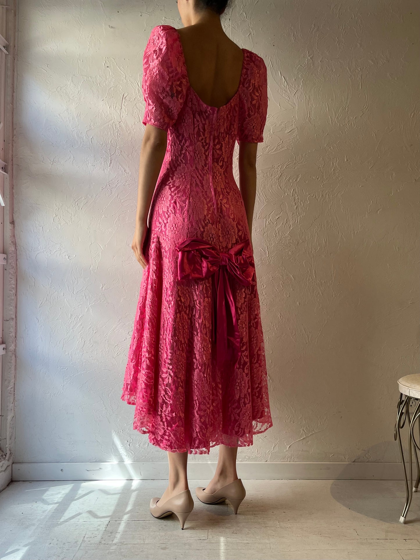 70s 'Nu Mode' Pink Lace Formal Prom Dress / Small