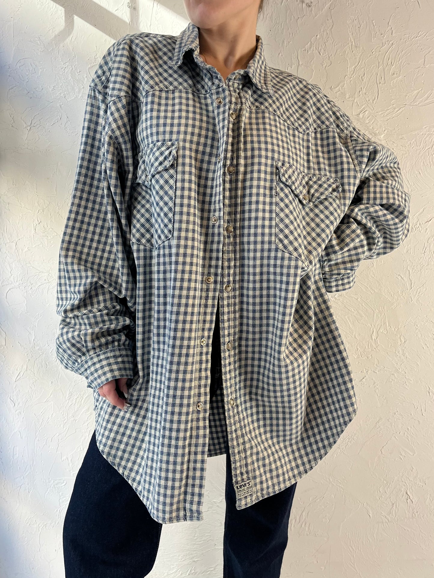 90s ‘Levi’s’ Blue Paid Cotton Button Up Shirt / XL