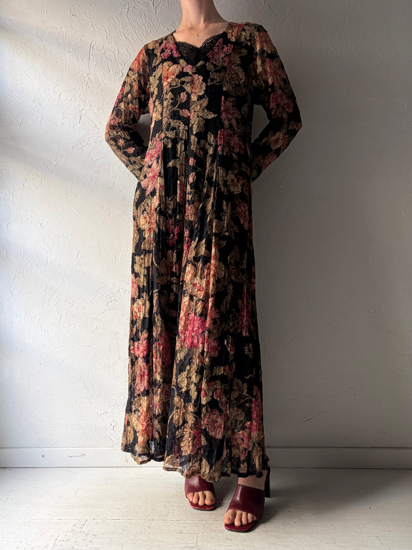 90s 'Nostalgia' Black Floral Lace Long Sleeve Maxi Dress / Large