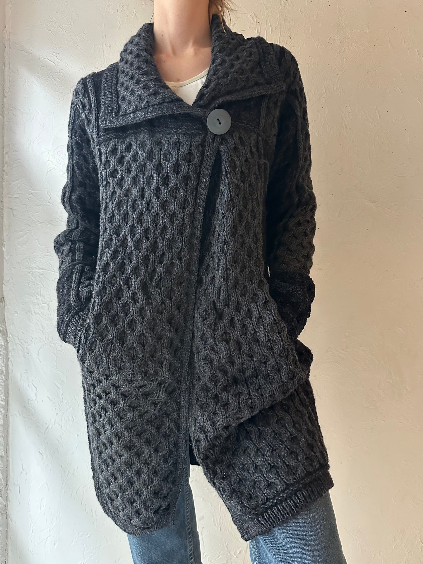 90s ‘Arancrafts’ Gray Cable Knit Merino Wool Sweater / Medium