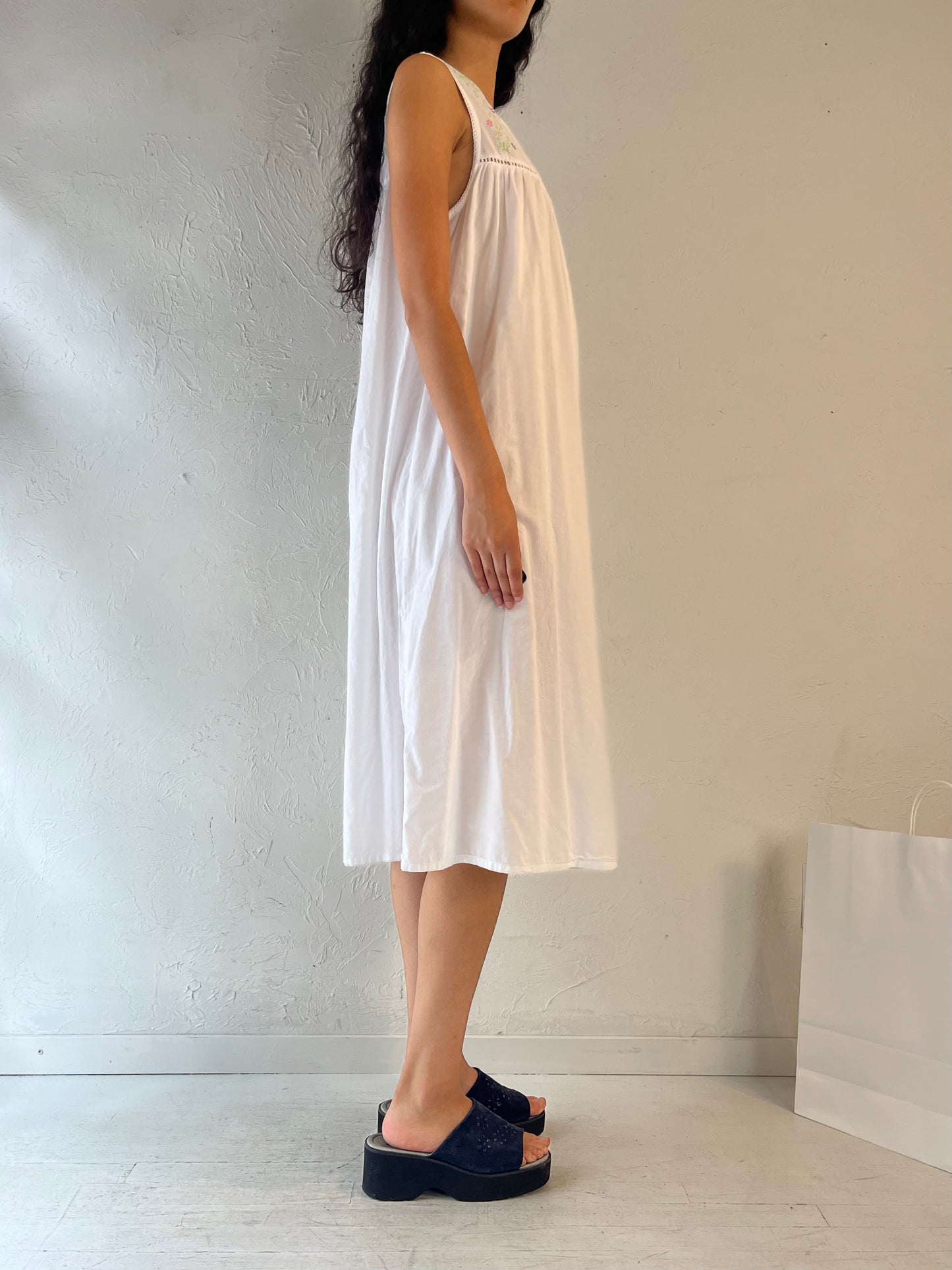 Vintage White Cotton Midi Dress / Medium