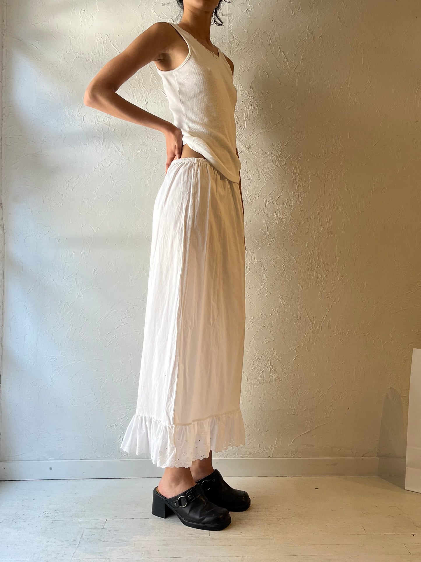 90s ‘Bay Club’ White Cotton Maxi Skirt / Medium