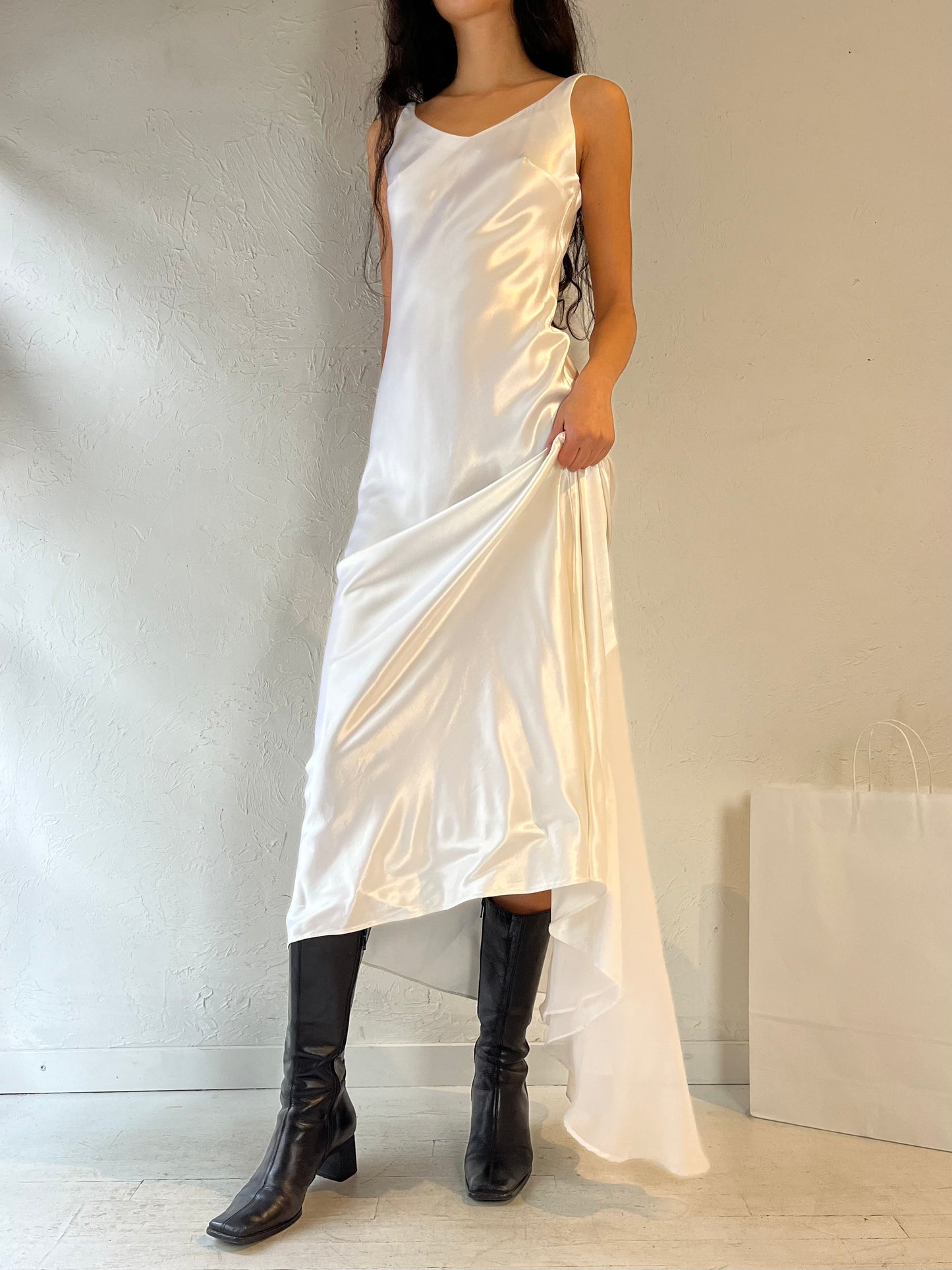 90s ‘Scarlet’ White Maxi Dress / Small