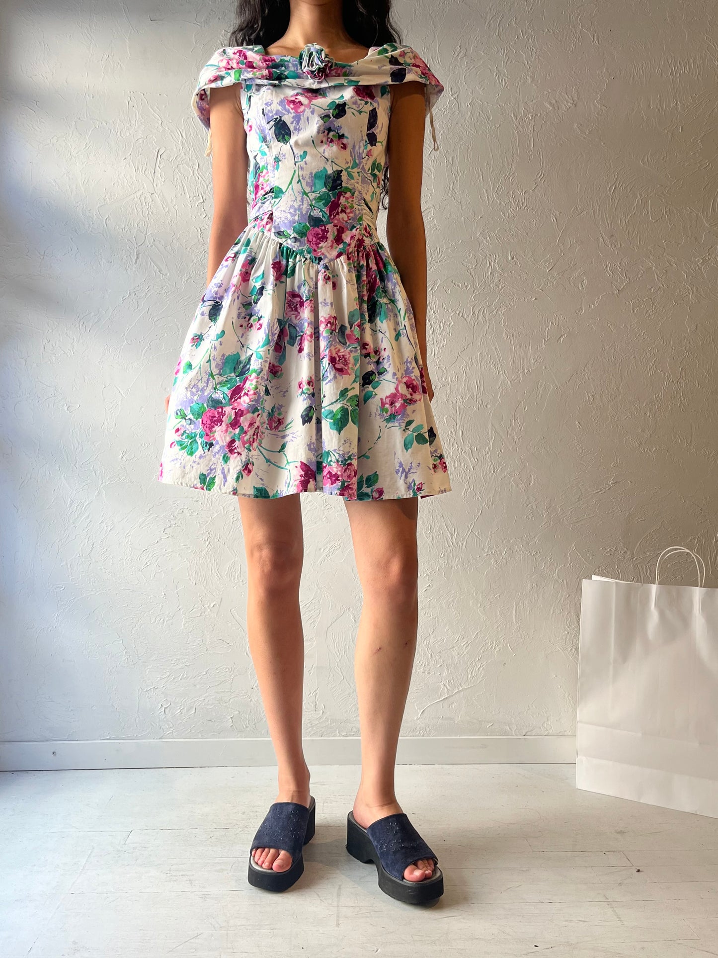 90s 'Byer Too' White Floral Print Mini Dress / Small