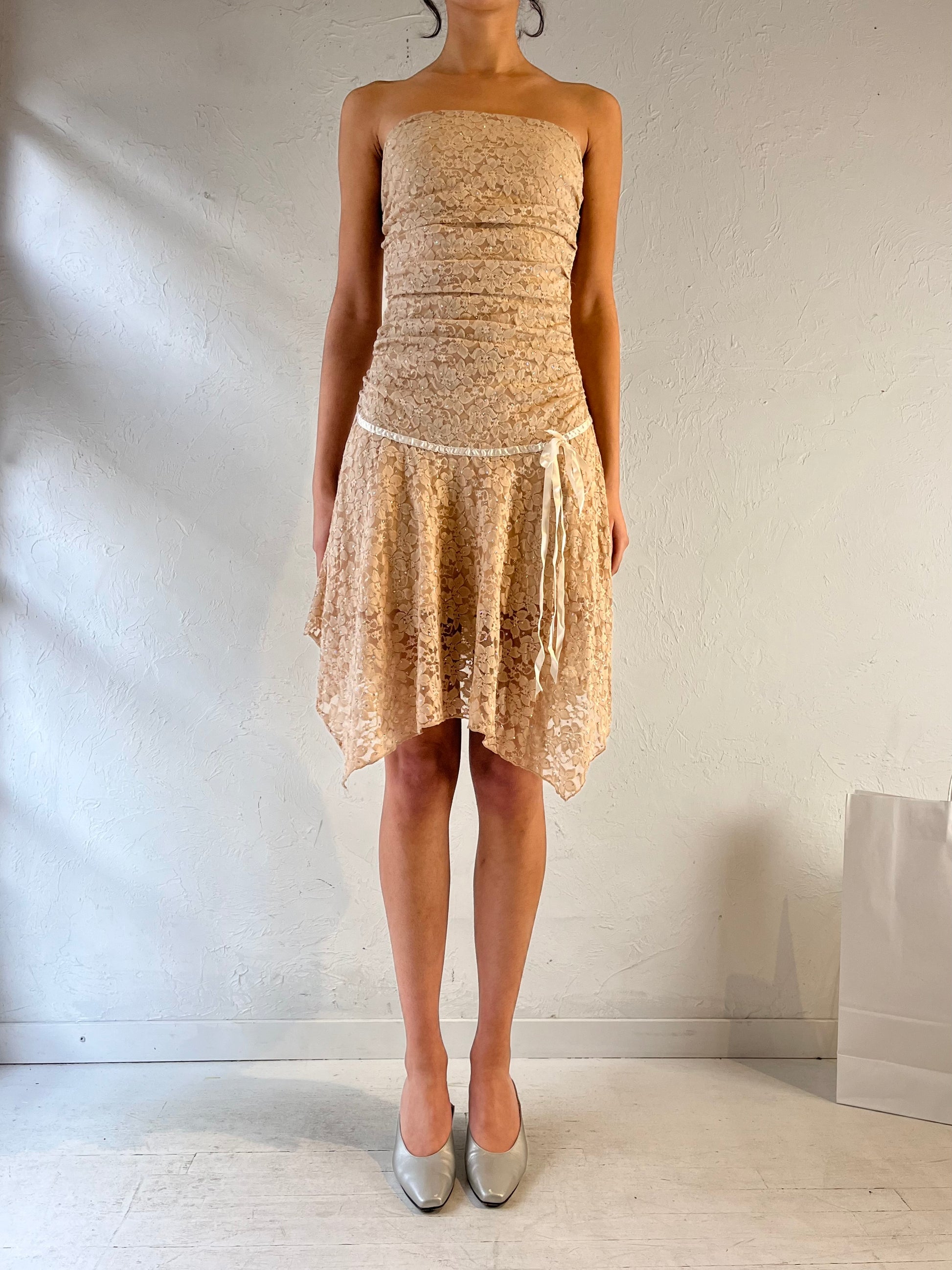 90s ‘Sally’ Beige Lace Mini Dress / Large