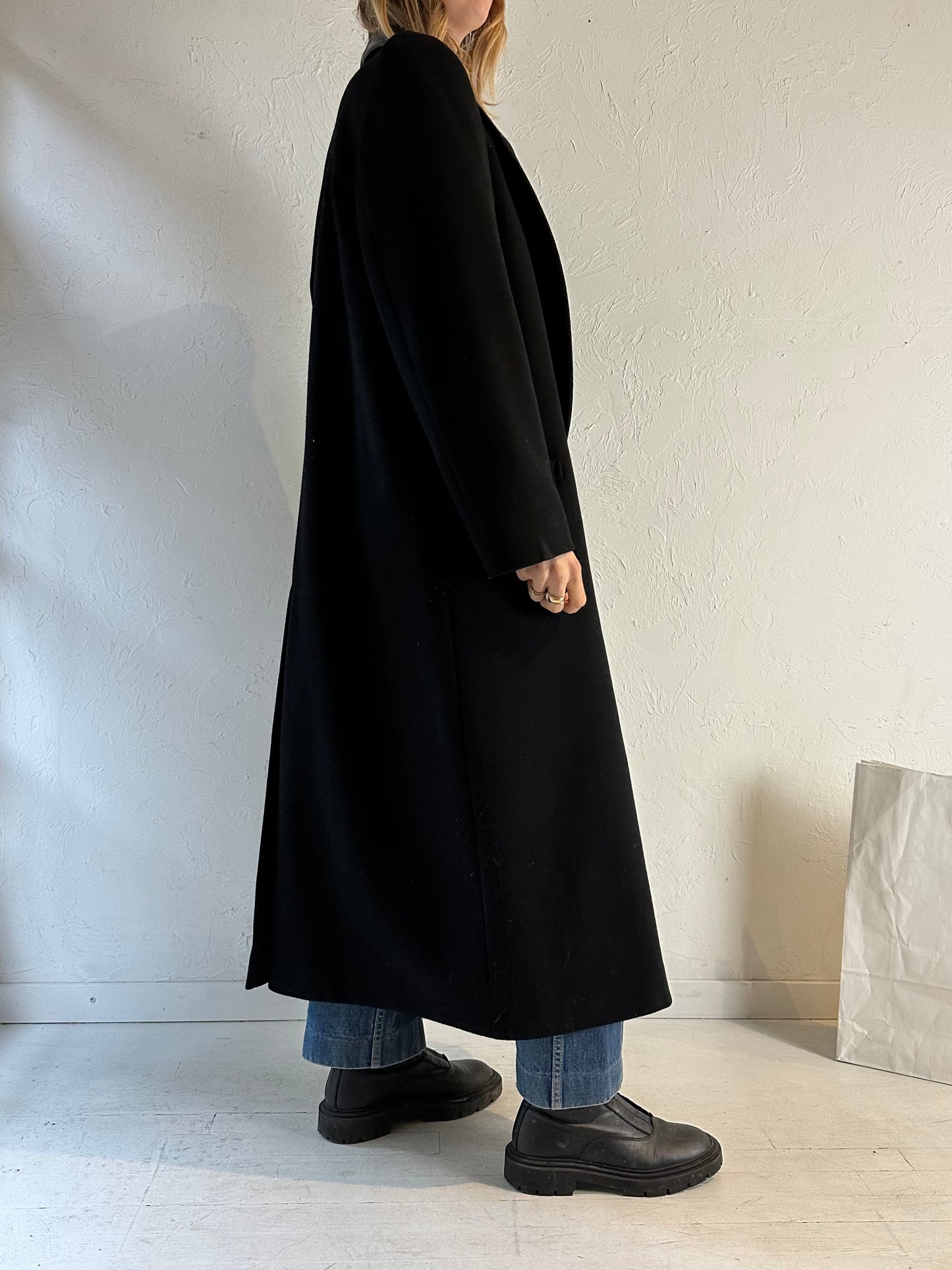 90s ‘London Fog’ Black Wool Coat / Medium