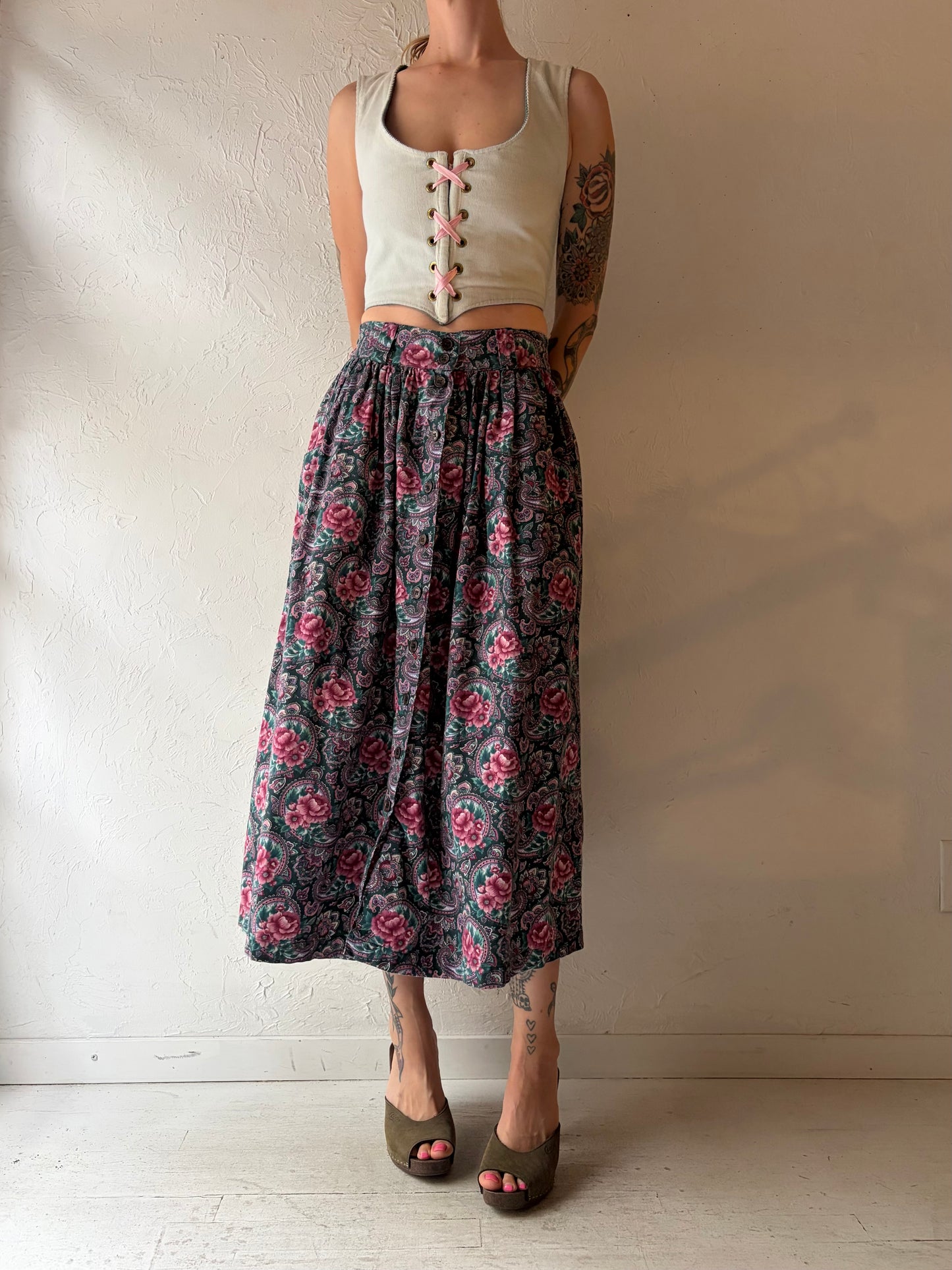 90s 'Lady Footlocker' Floral Midi Skirt / Small