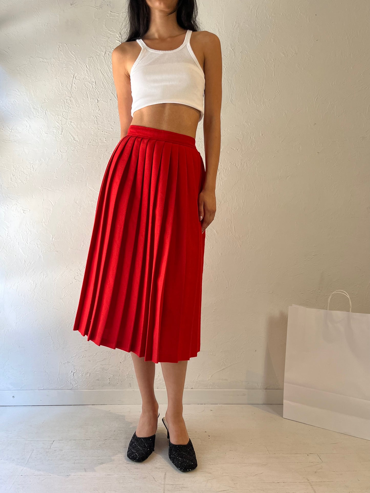 90s 'Fashion Spirit' Red Pleated Skirt / Small