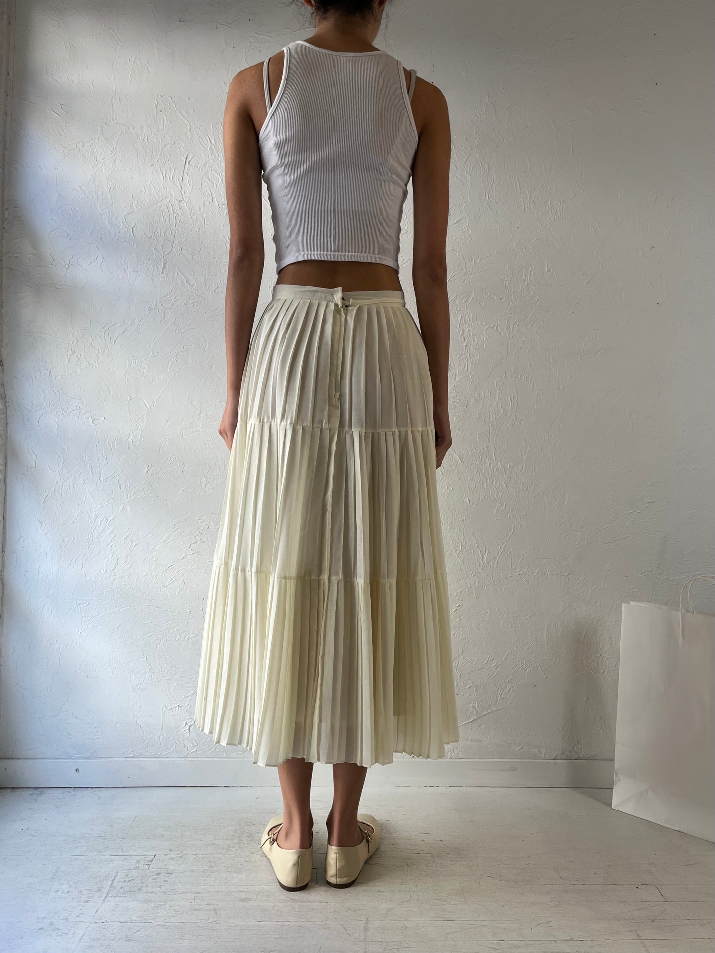 80s Cream Pleated Midi Skirt / Small