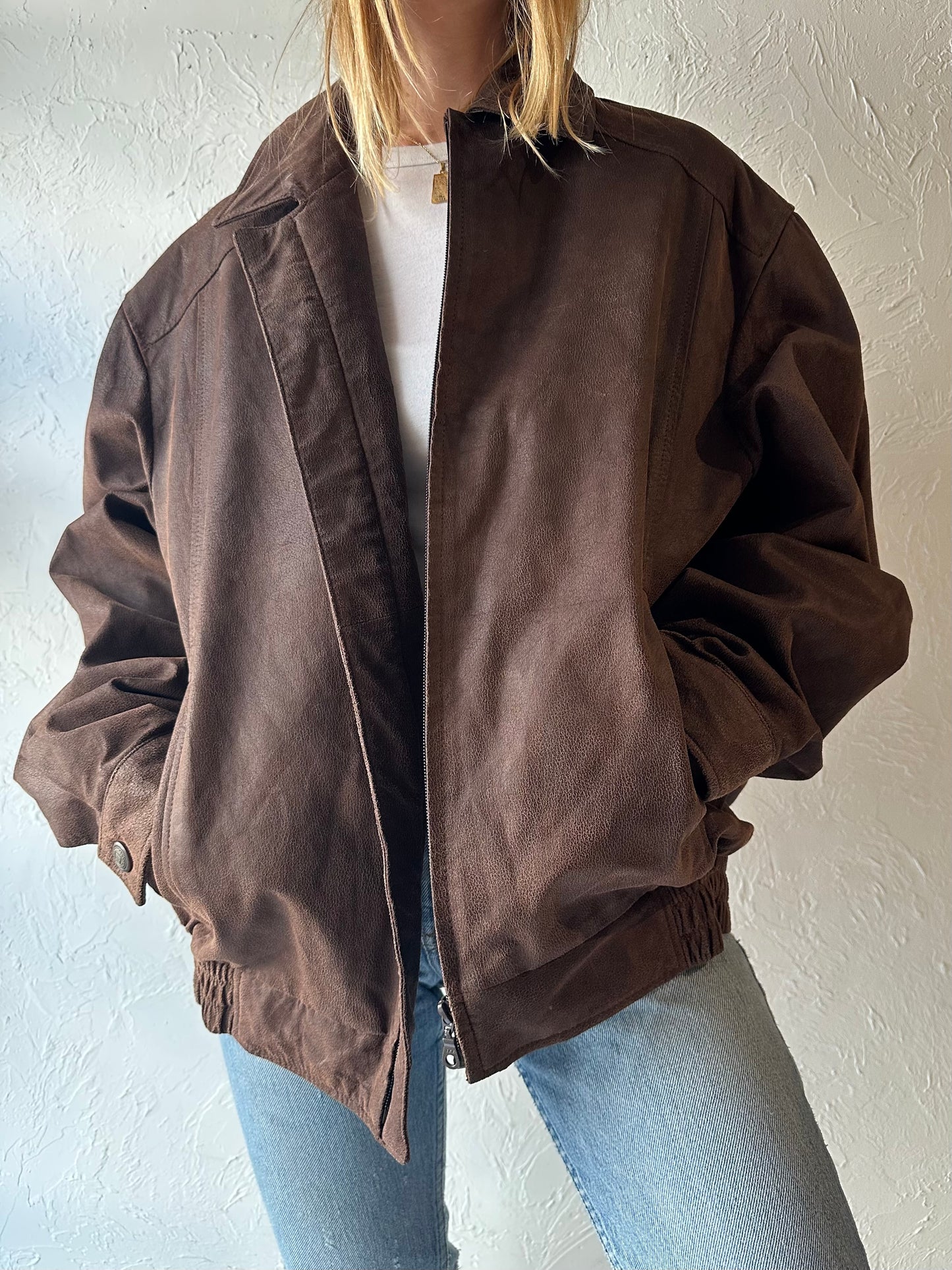 90s ‘Danier’ Brown Leather Bomber Jacket / Large