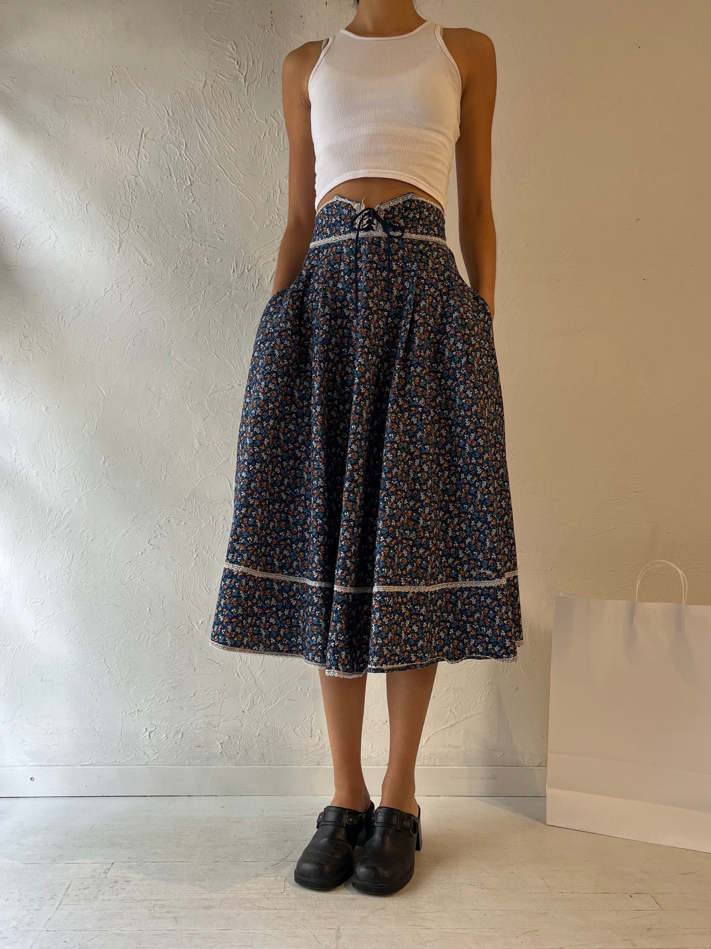 Vintage 'Glensport' Blue Floral Peasant Skirt / XS