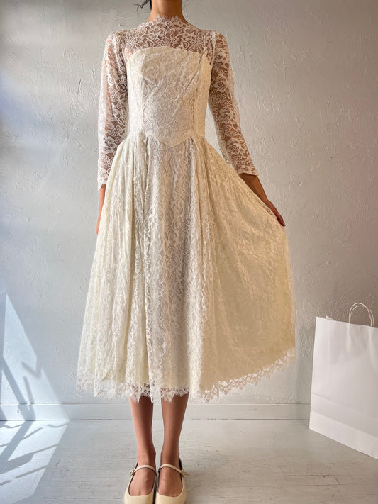 Vintage Handmade White Lace Wedding Dress / Small