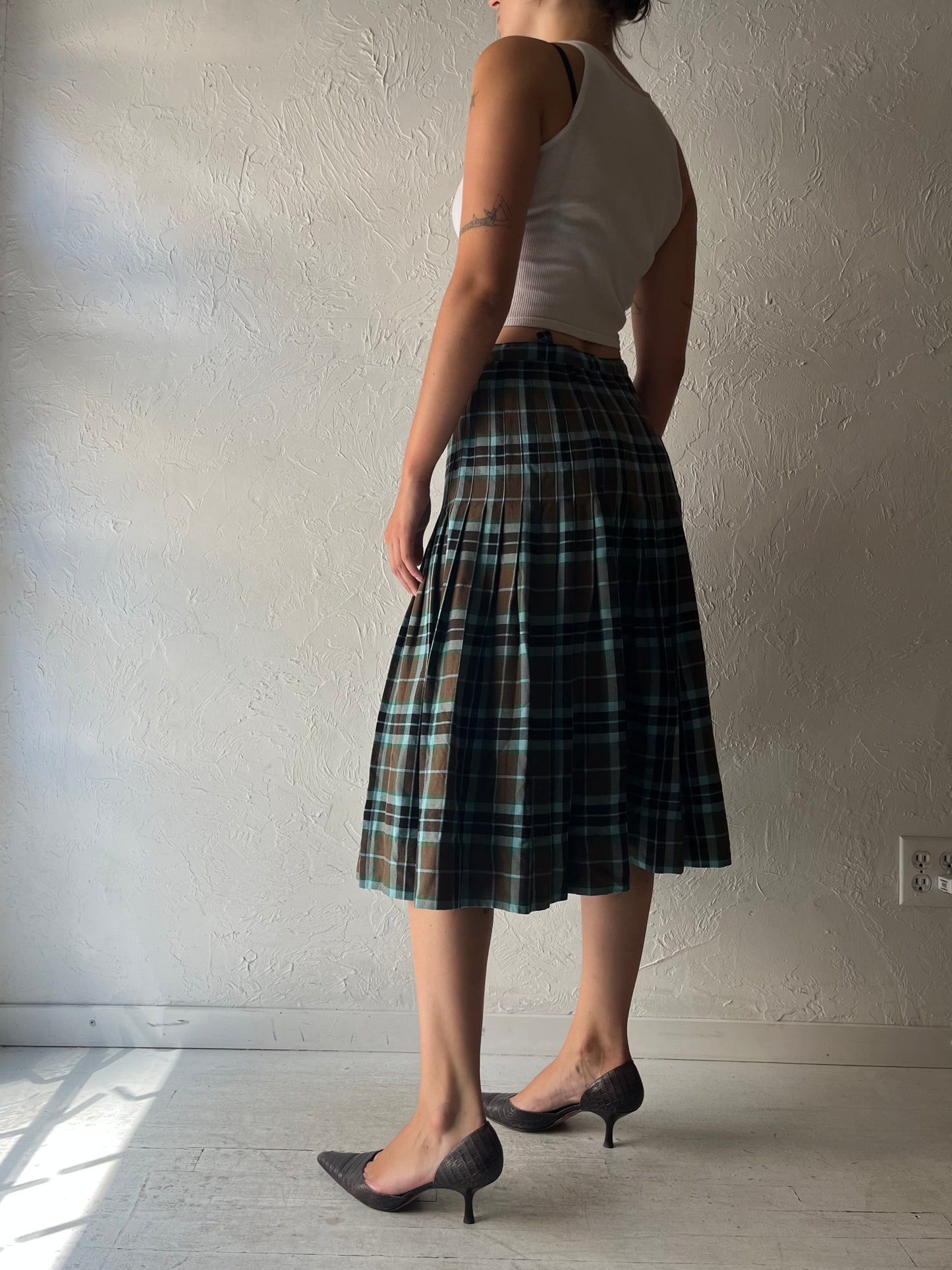 Vintage Paid Wool Pleated Peppy Academia Midi Fall Winter Skirt / Medium