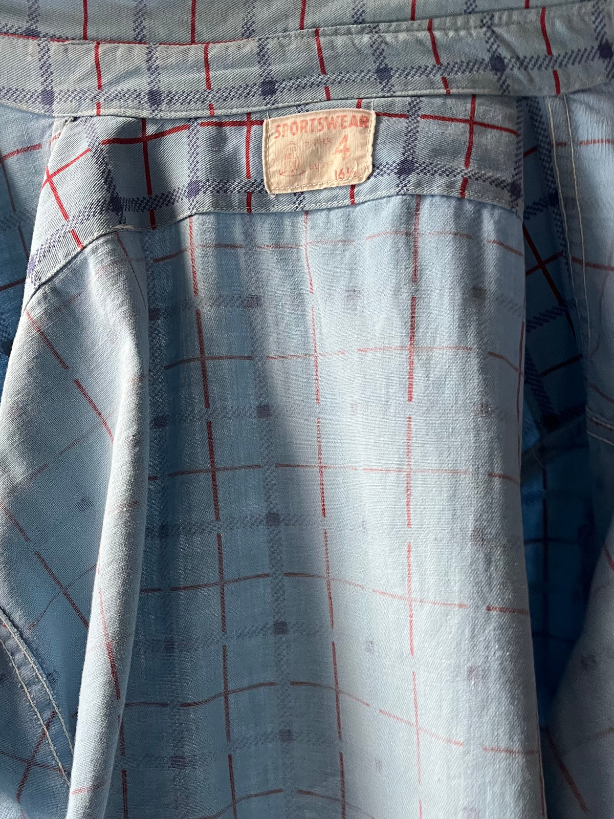 60s Vintage Blue Red Plaid Oxford Button Down Shirt Preppy Ivy League Sportswear / Medium