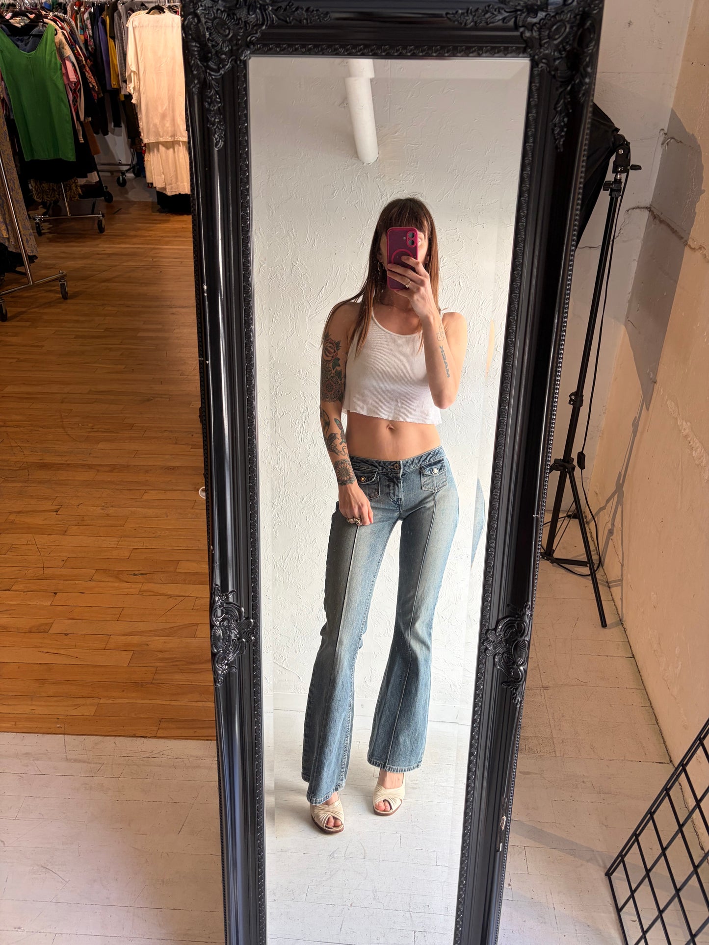 Y2k 'Silver' Low Rise Flare Stretch Jeans / 27