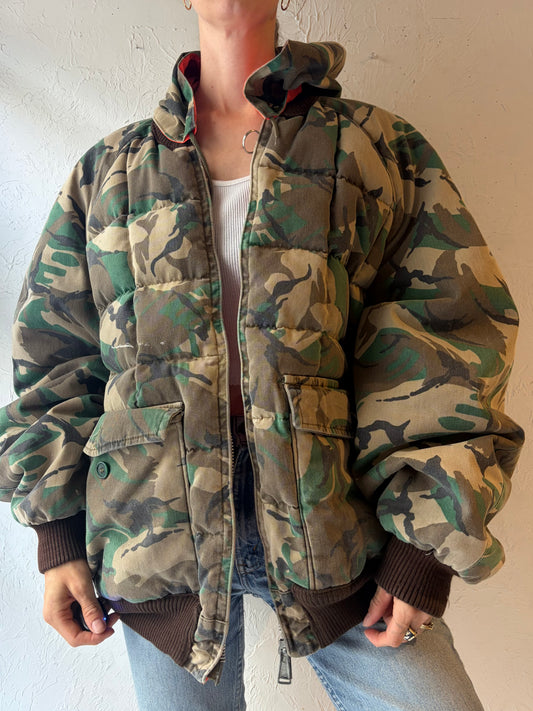 80s ‘Thermo King’ Woodland Camo Hunting Winter Puffer Jacket / Made in Canada/ Medium