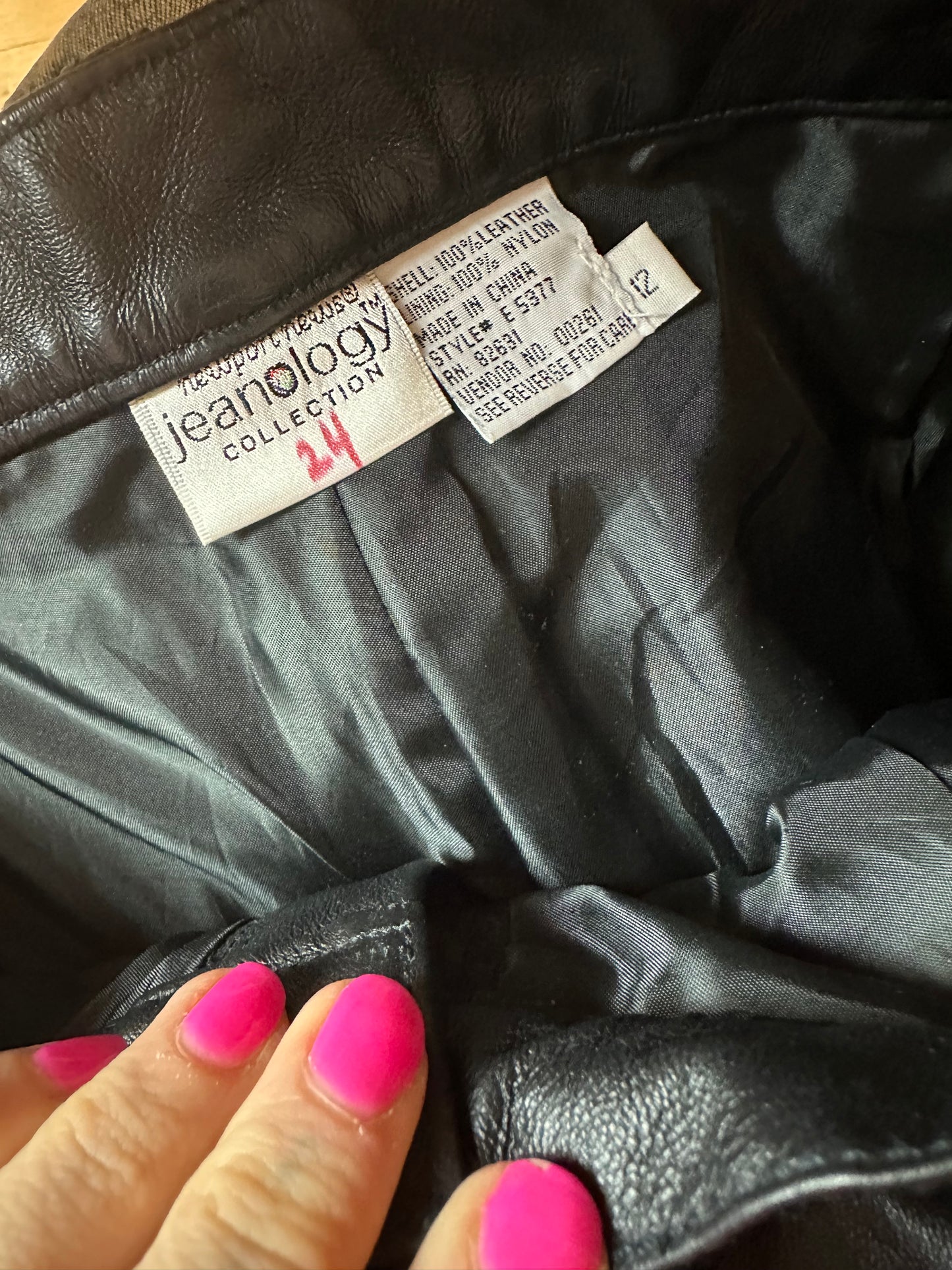 90s 'Newport News' Black Leather Pants / Medium