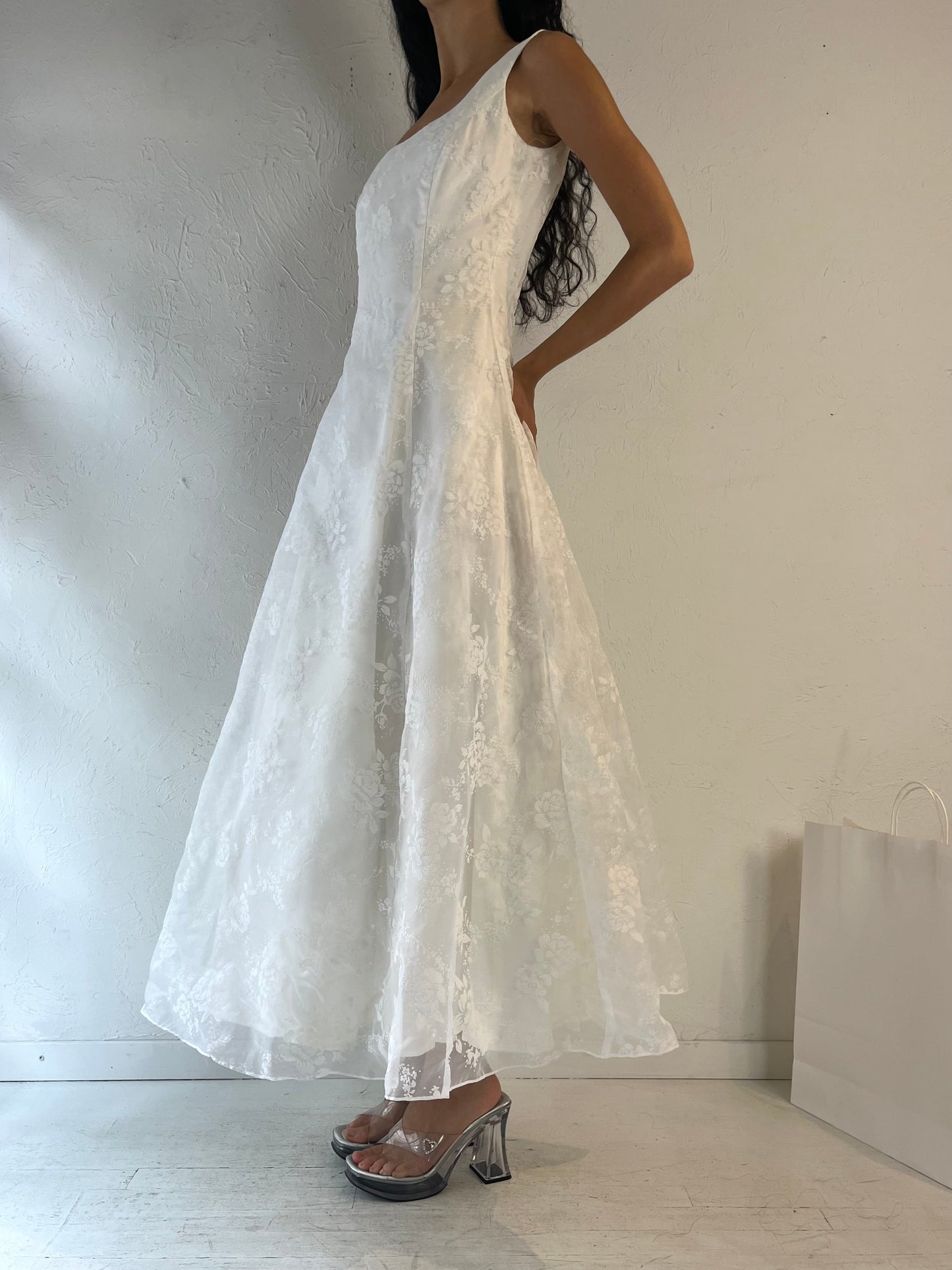 90s 'Jessica McClintock' White Burnt Velvet Wedding Dress / Small