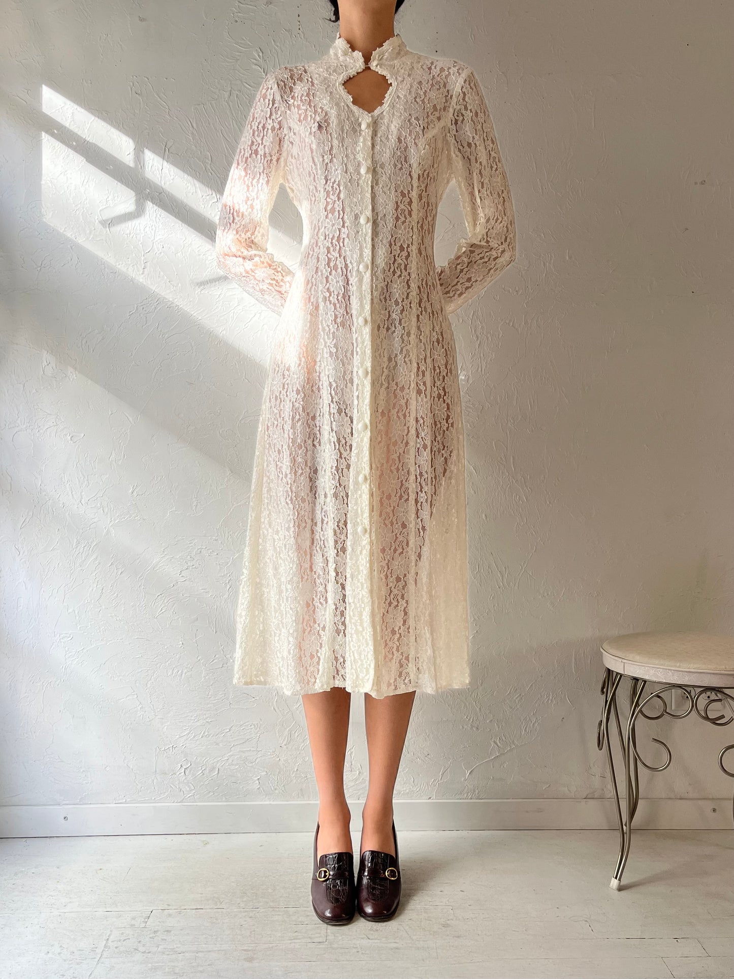 Vintage Sheer White Lace Dress / Small
