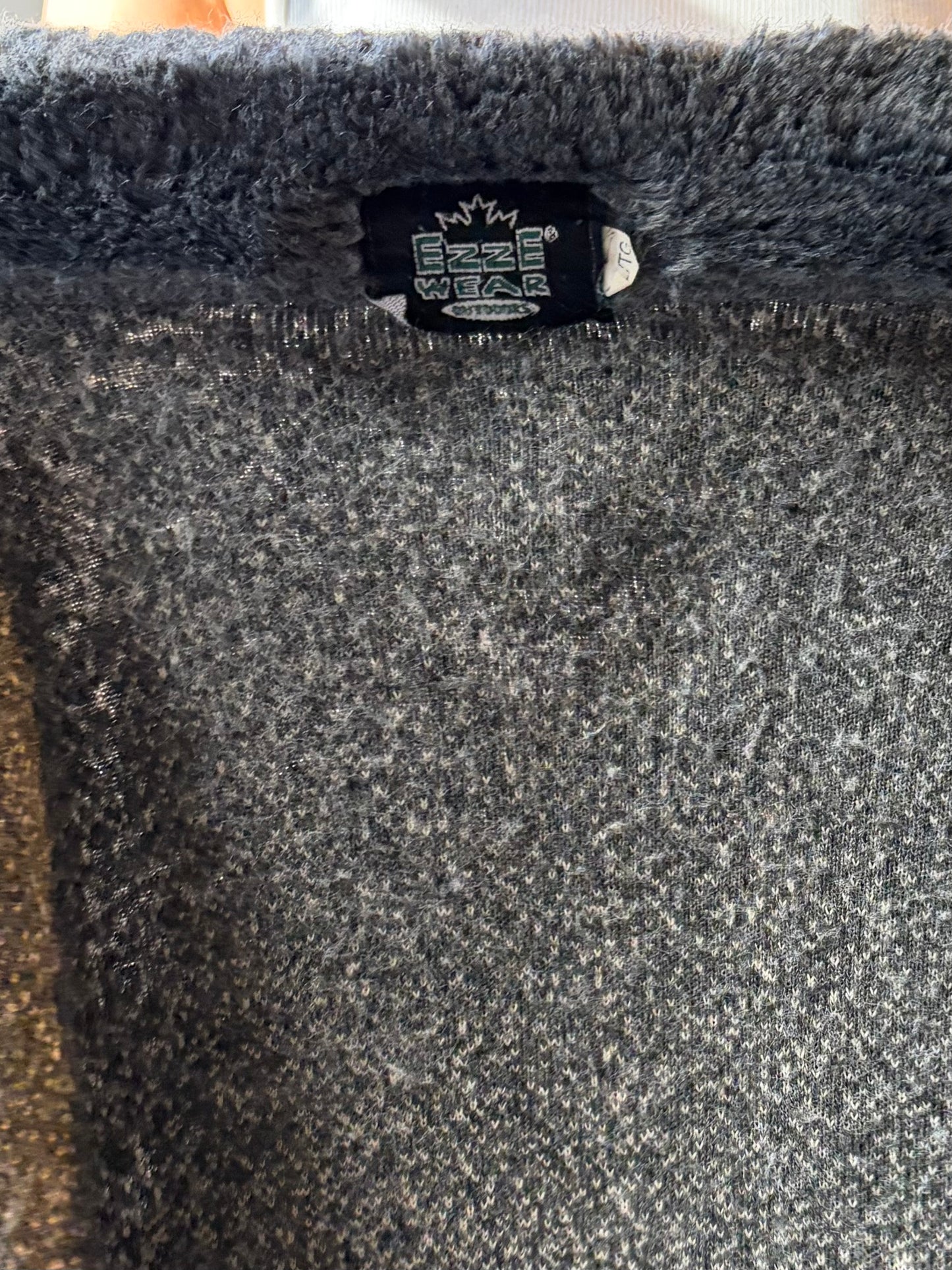 90s 'Ezze Wear' Wolf Fleece Jacket / XL