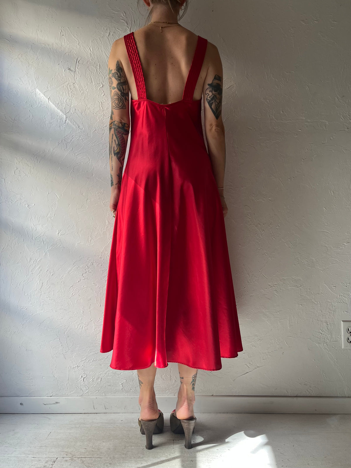 90s 'Intimate Details' Red Silky Romantic Slip Dress / Small