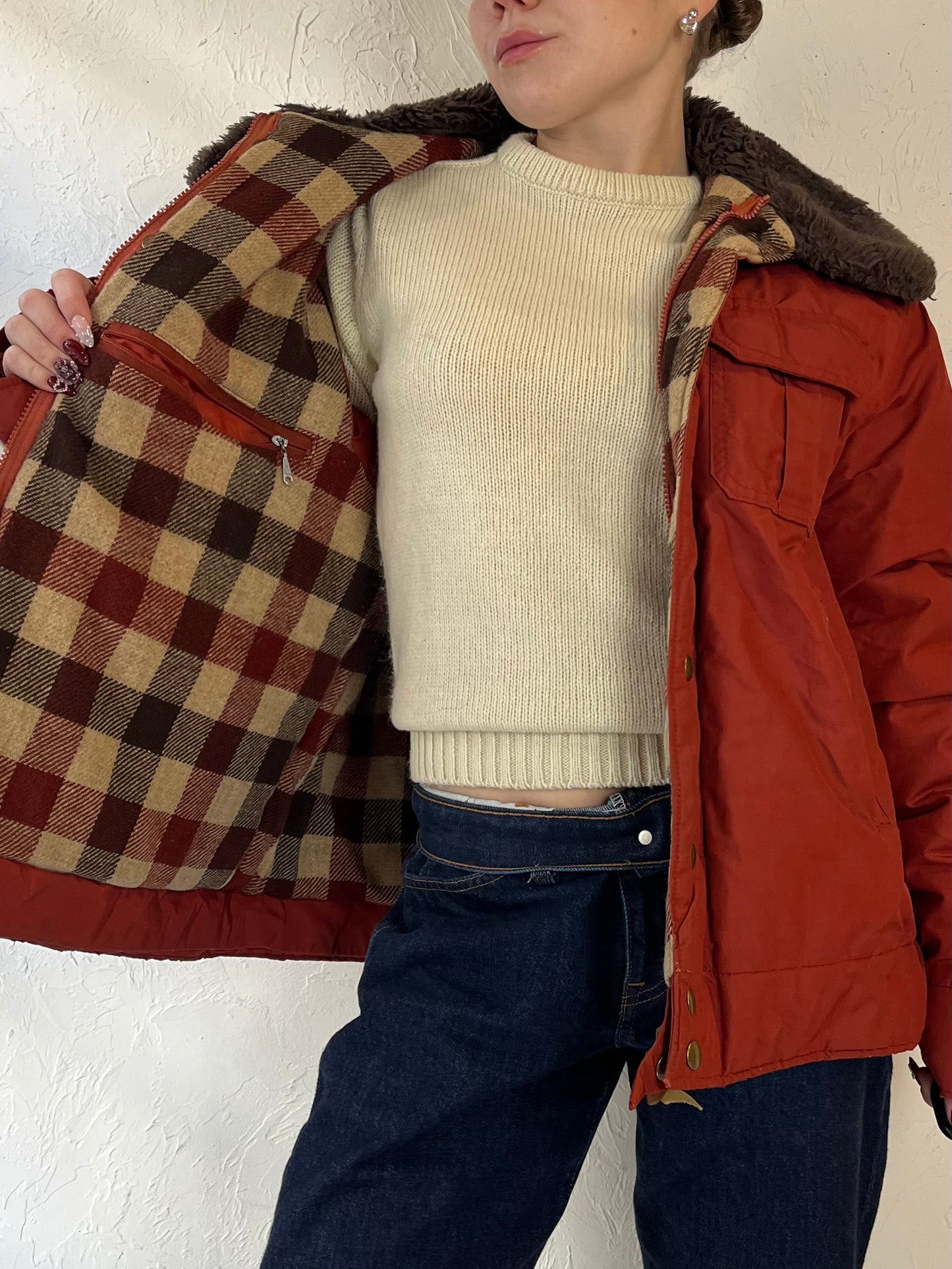 Vintage ‘Woolrich’ Orange Puffer Jacket / Large