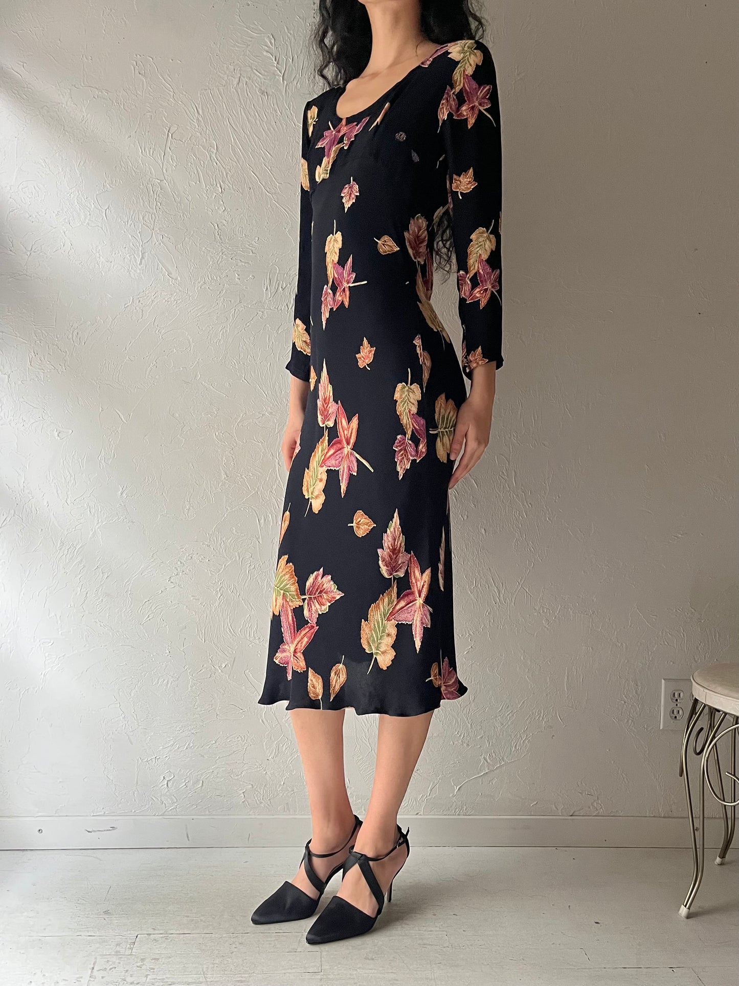 90s 'Nostalgia' Floral Long Sleeve Midi Dress / Small