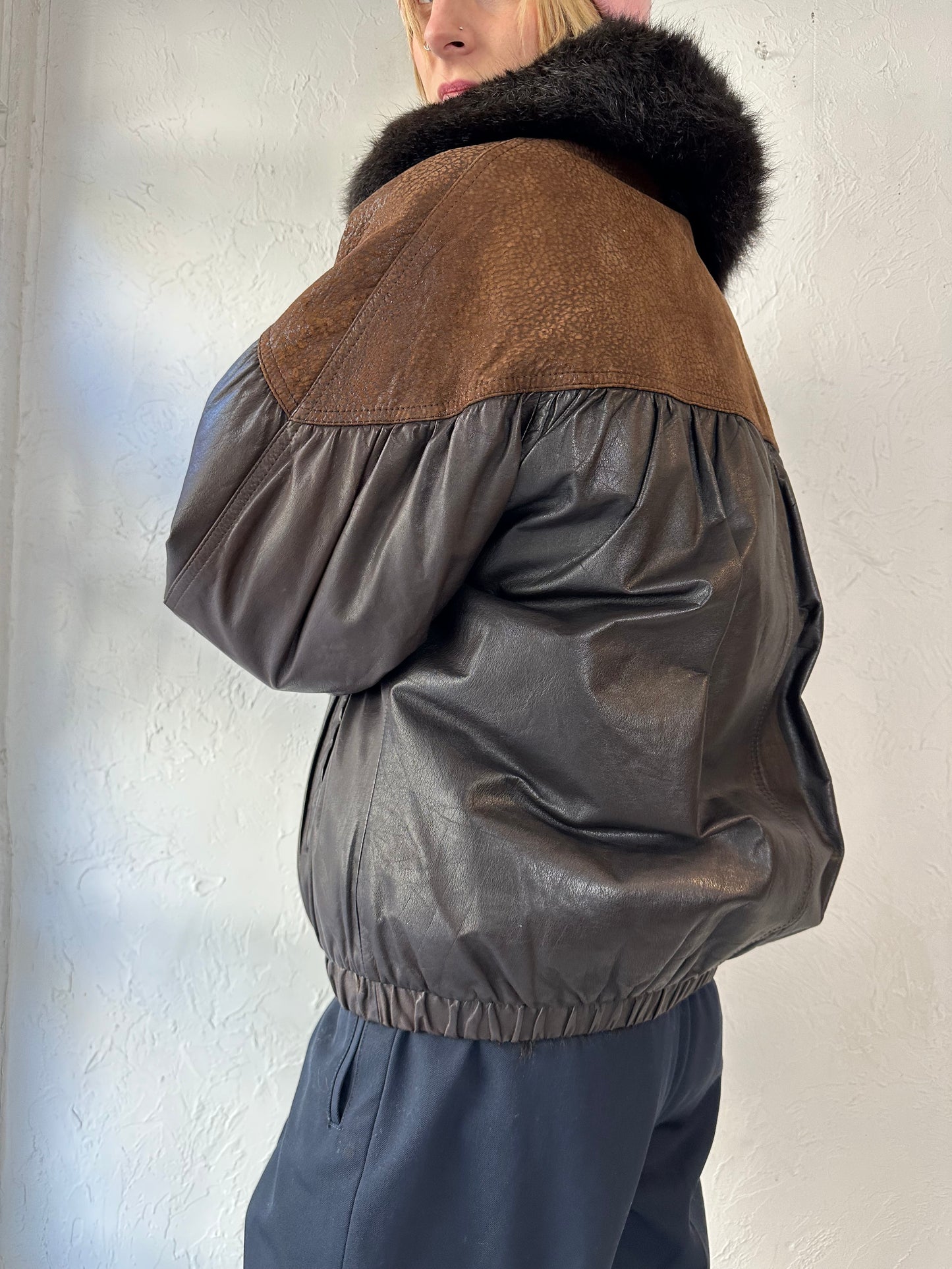 Vintage Brown Fur Lined Leather Bomber Jacket / Small