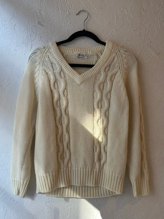 90s Cream Cable Knit Sweater / Small