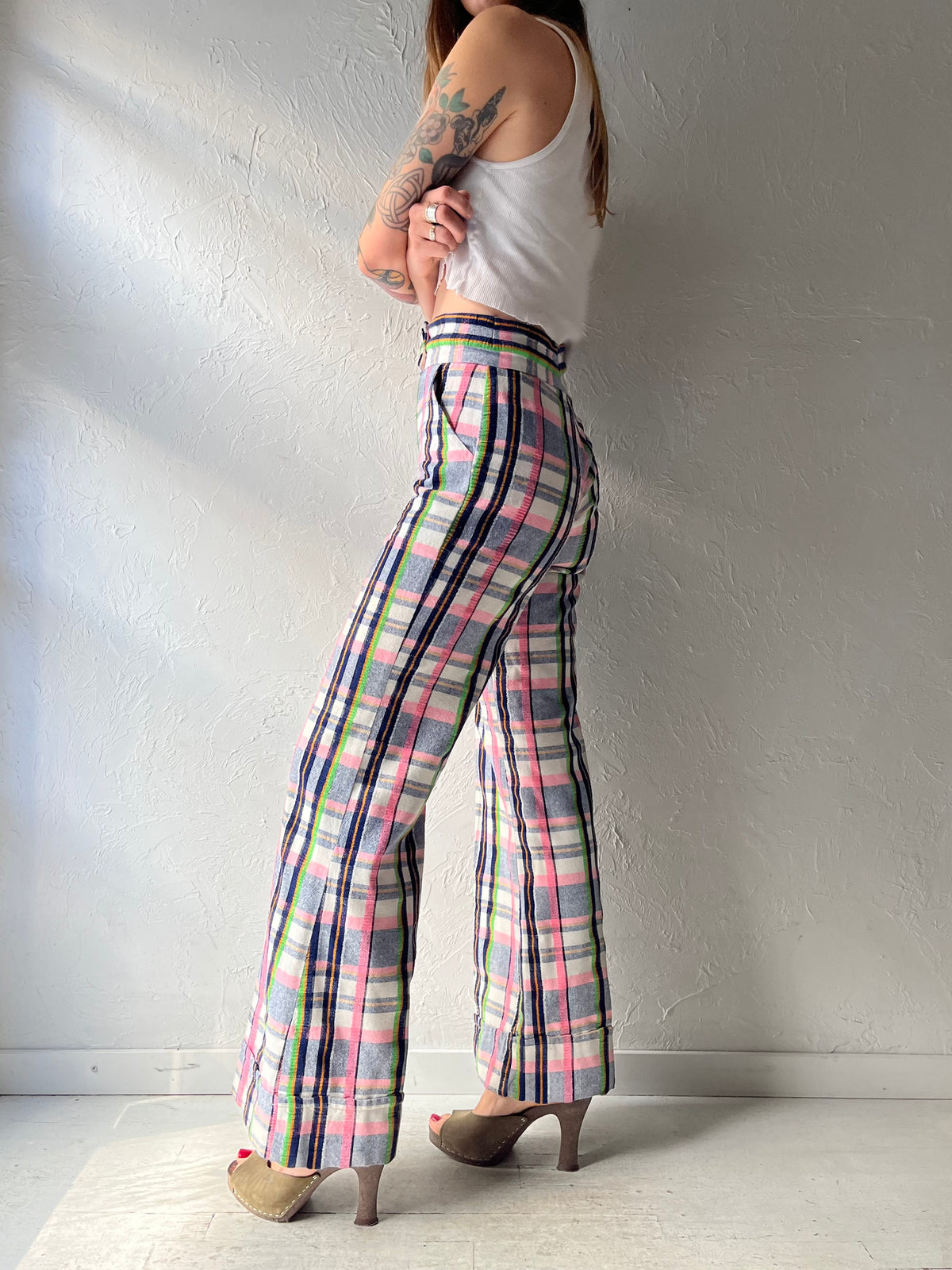 70s Retro High Waisted Plaid Flare Pants /  Small