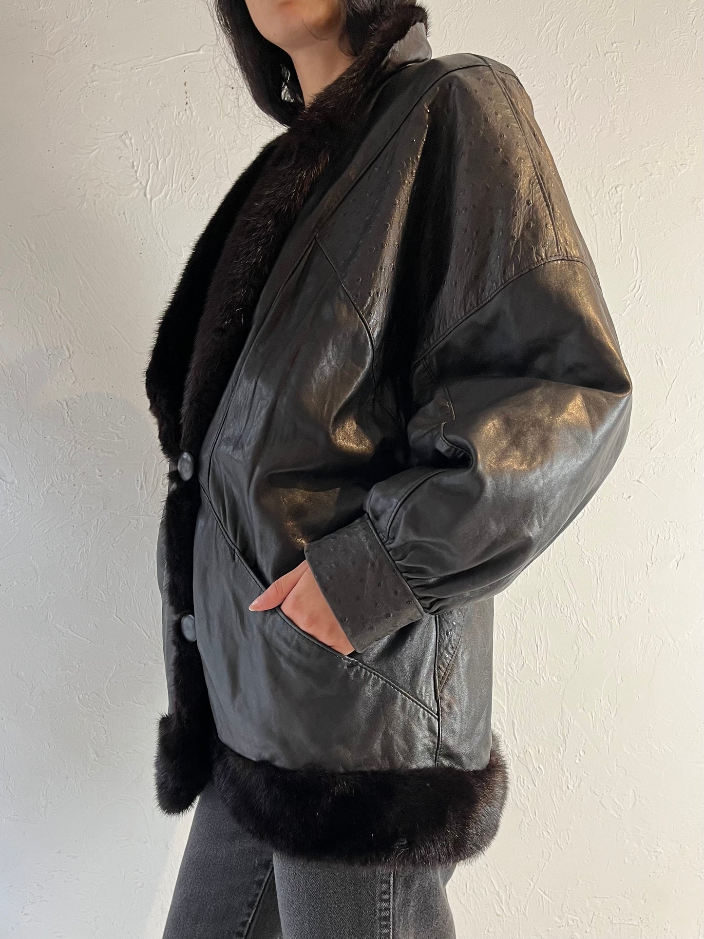 80s Black Leather Jacket / Medium