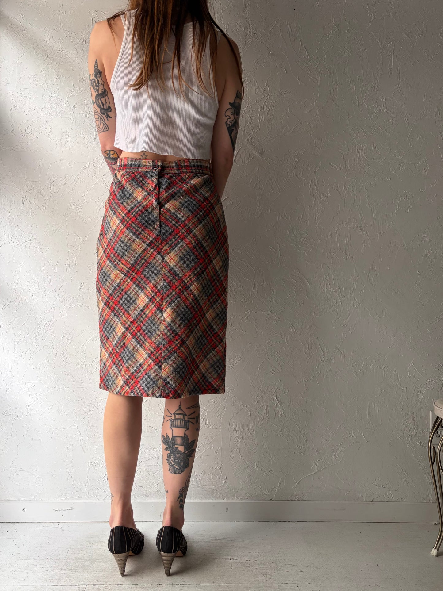 Vintage Handmade Plaid Knit Midi Pencil Skirt / Small