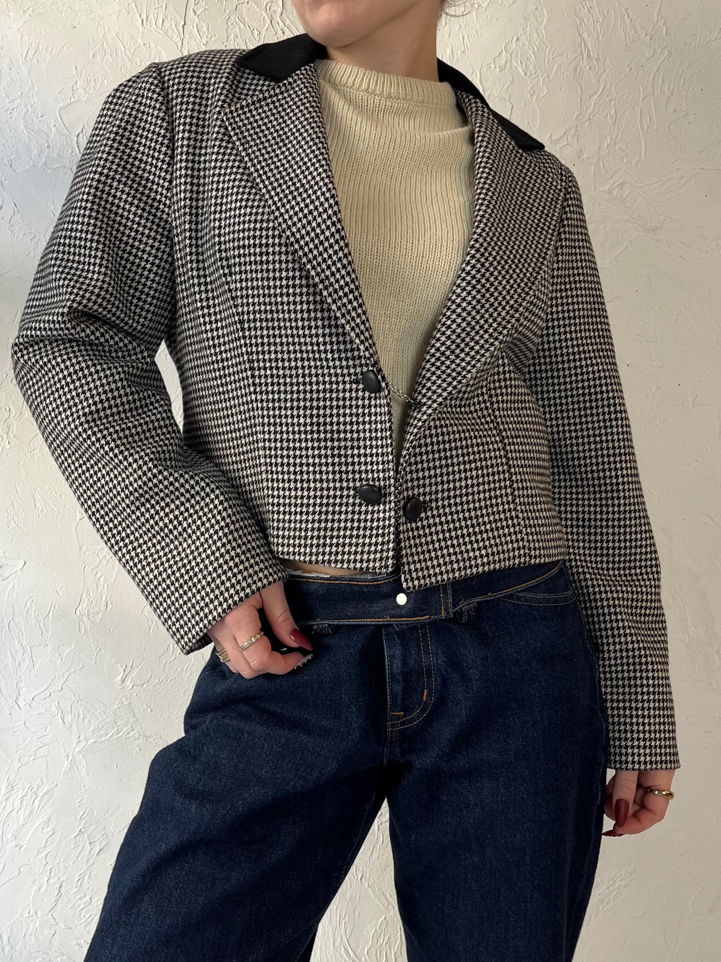 90s ‘Lana Lee’ Cropped Herringbone Blazer Jacket / Small