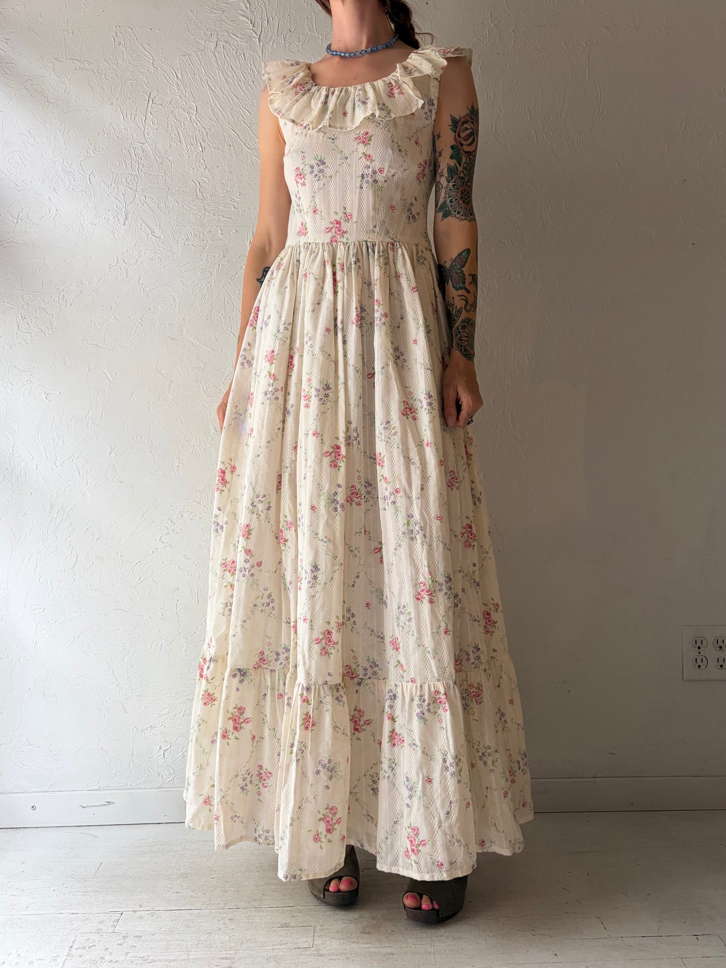 Vintage Cream Floral Peasant Dress / Small