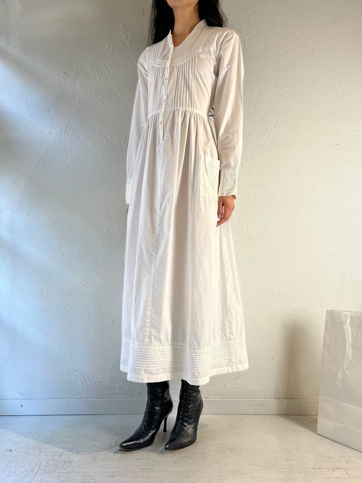 90s ‘Dressed In White’ Long Sleeve White Cotton Dress / Medium