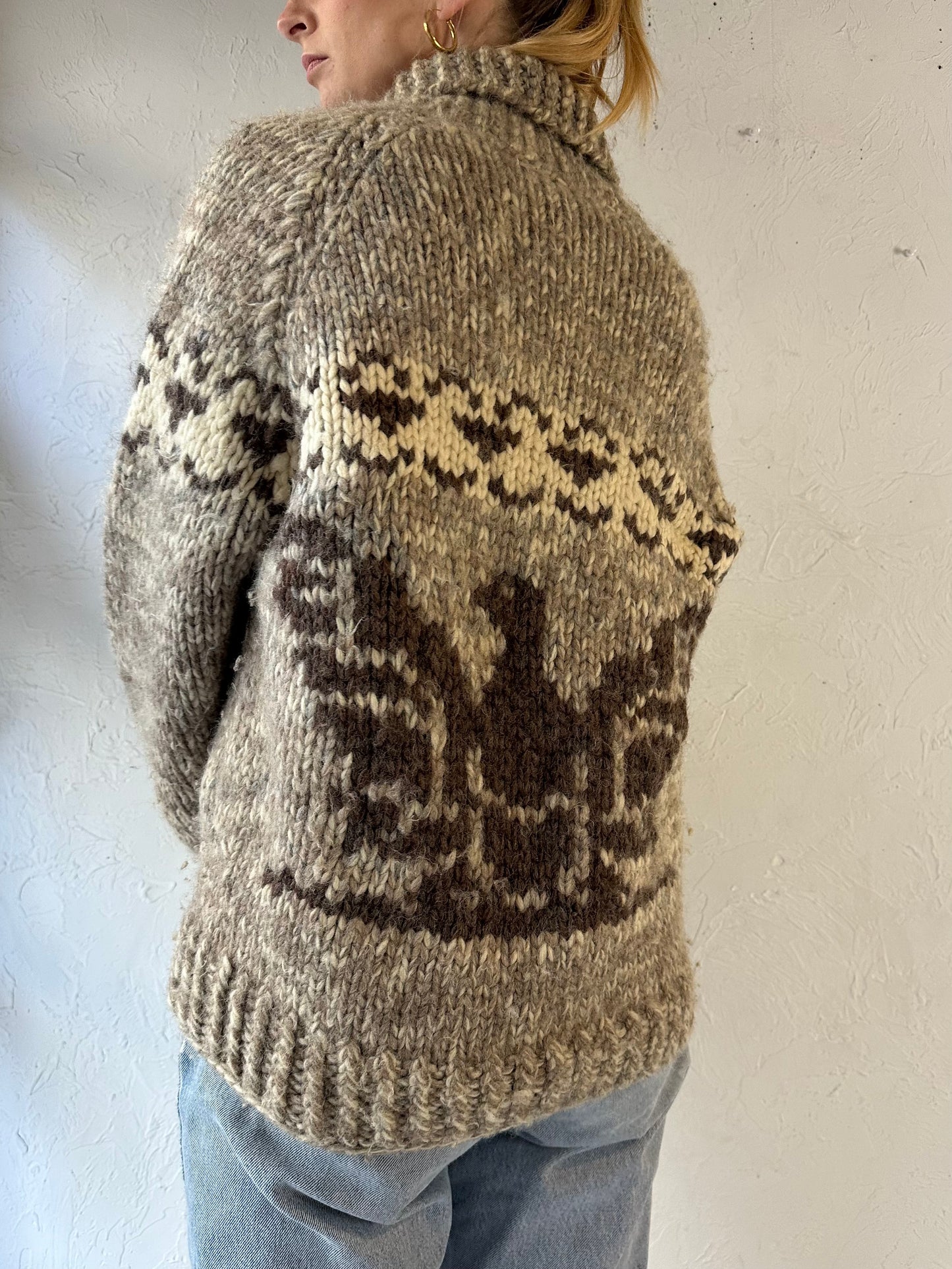 Vintage Hand Knit Eagle Sweater / Small