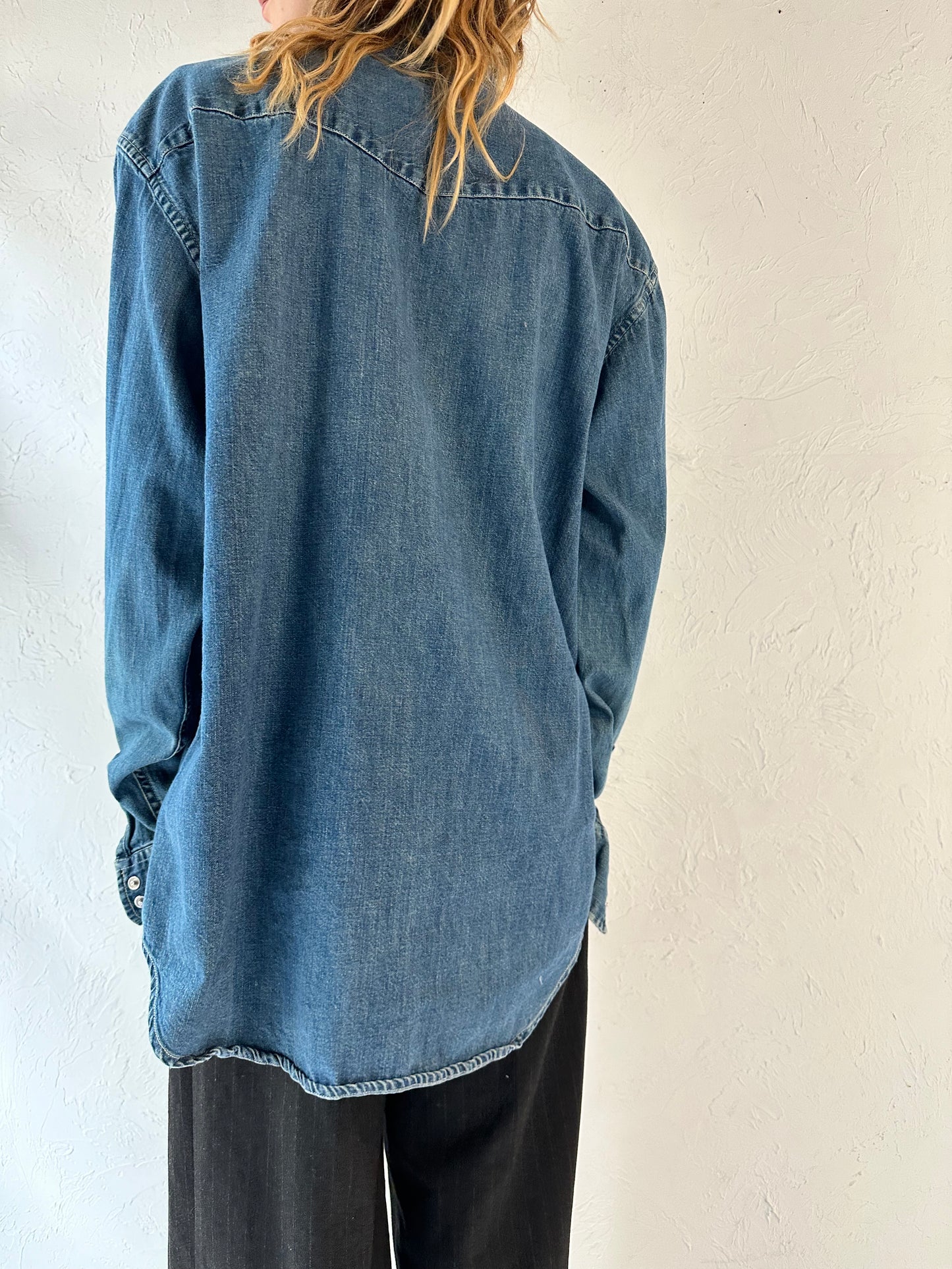 90s 'Gap' Denim Pearl Snap Shirt / Large