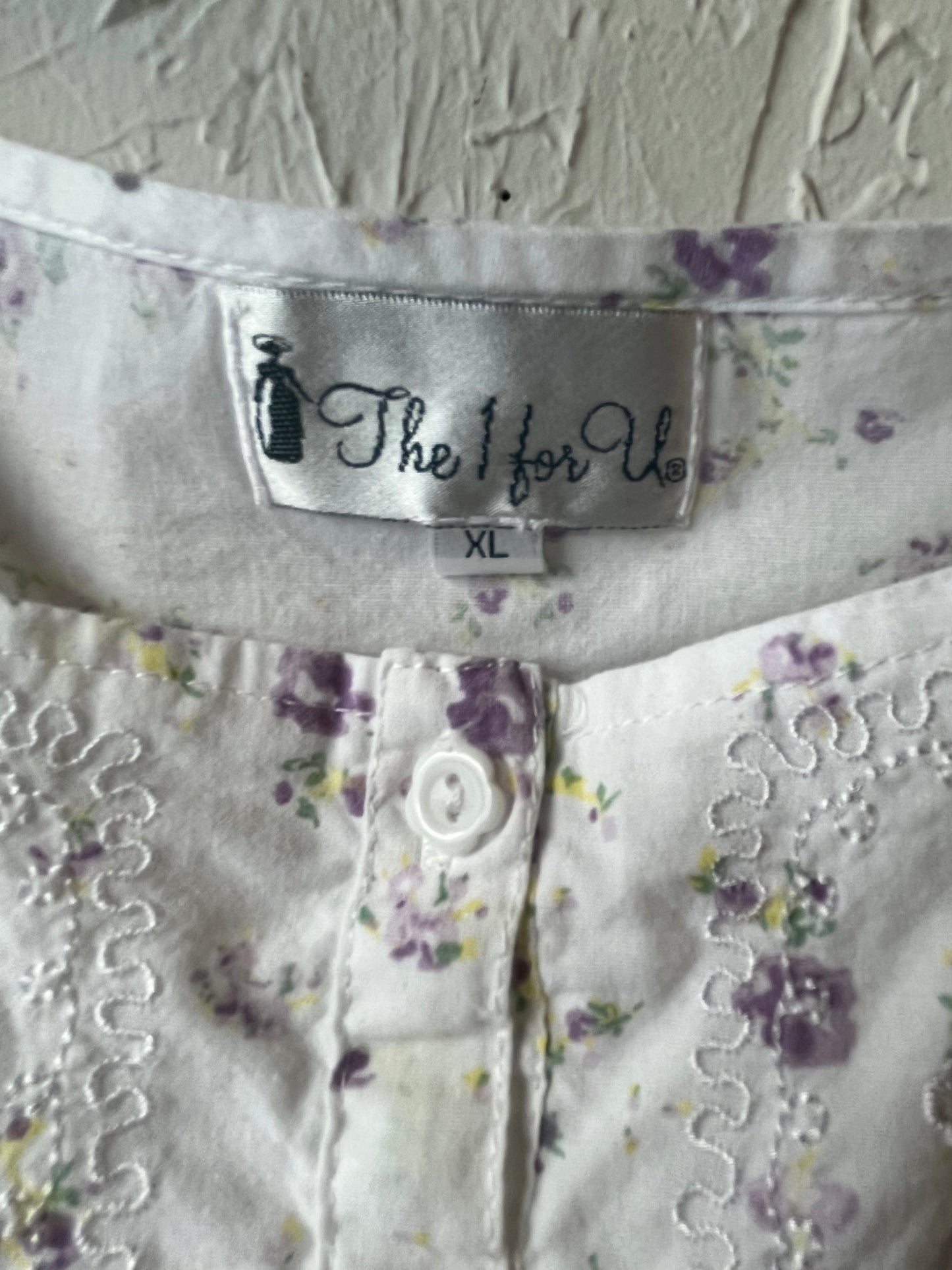 Y2k 'The 1 for U' White Floral Cotton Dress / XL