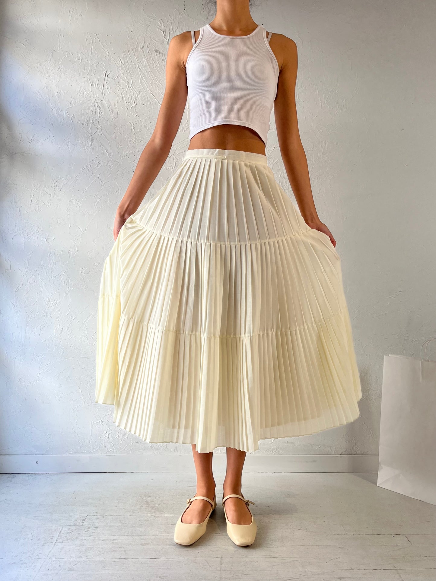 80s Cream Pleated Midi Skirt / Small