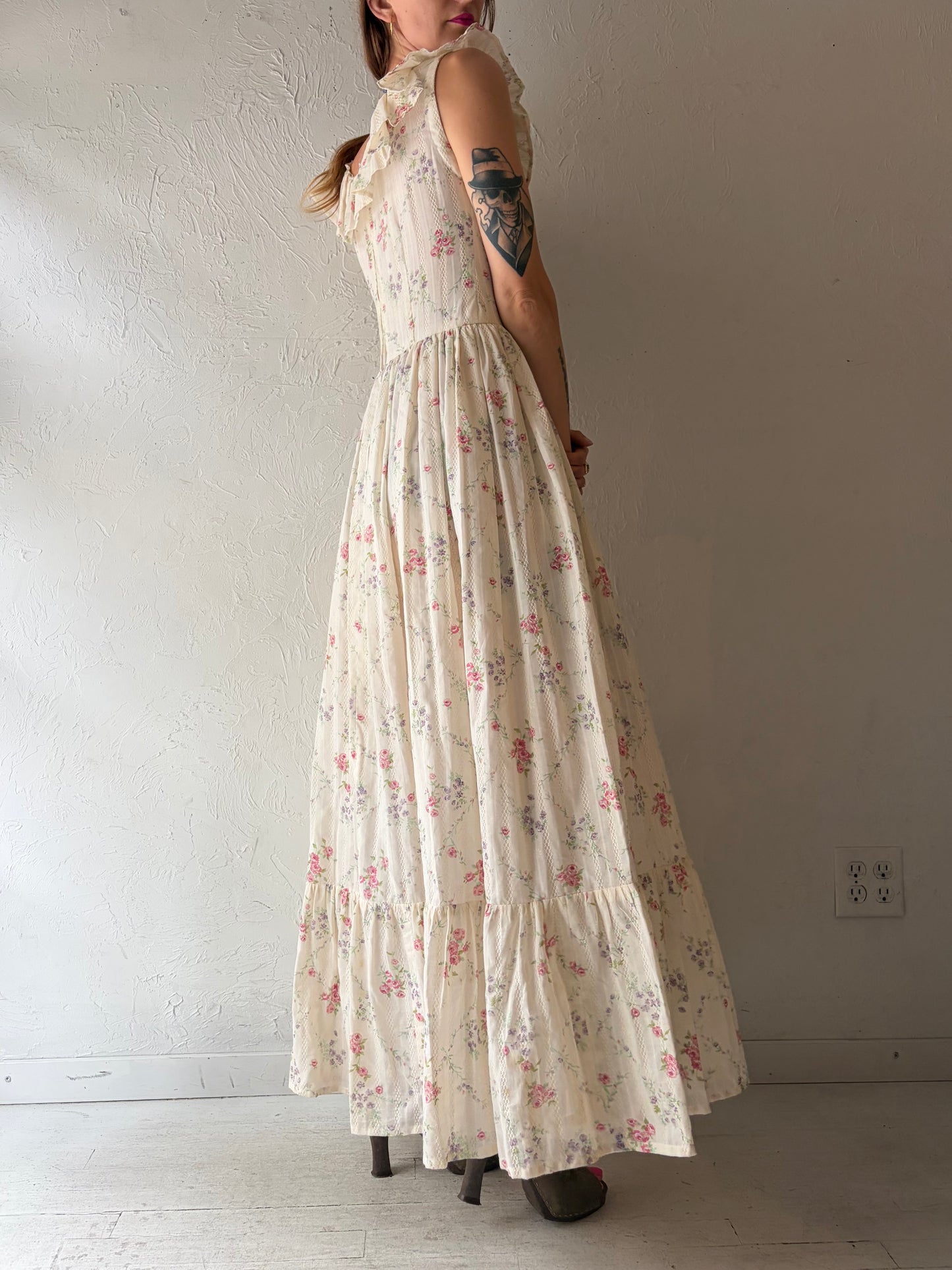Vintage Cream Floral Peasant Dress / Small