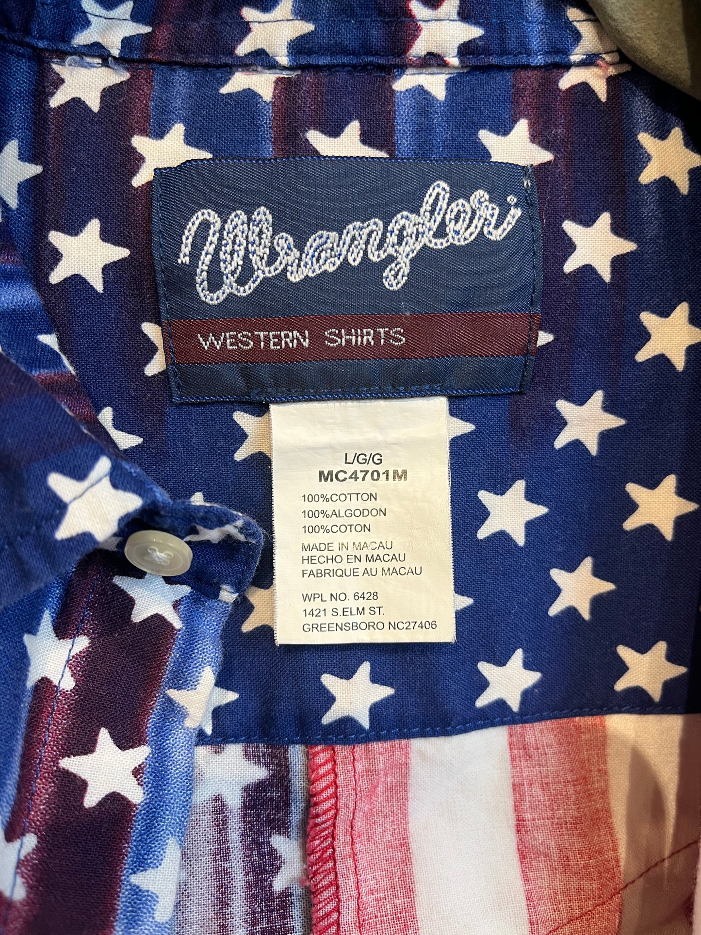 Y2K ‘Wrangler’ Western Pearl Snap Shirt / Large