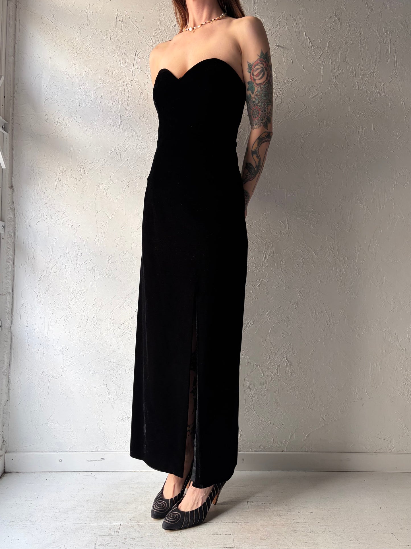 Vintage Black Strapless Velvet Formal Dress / Small