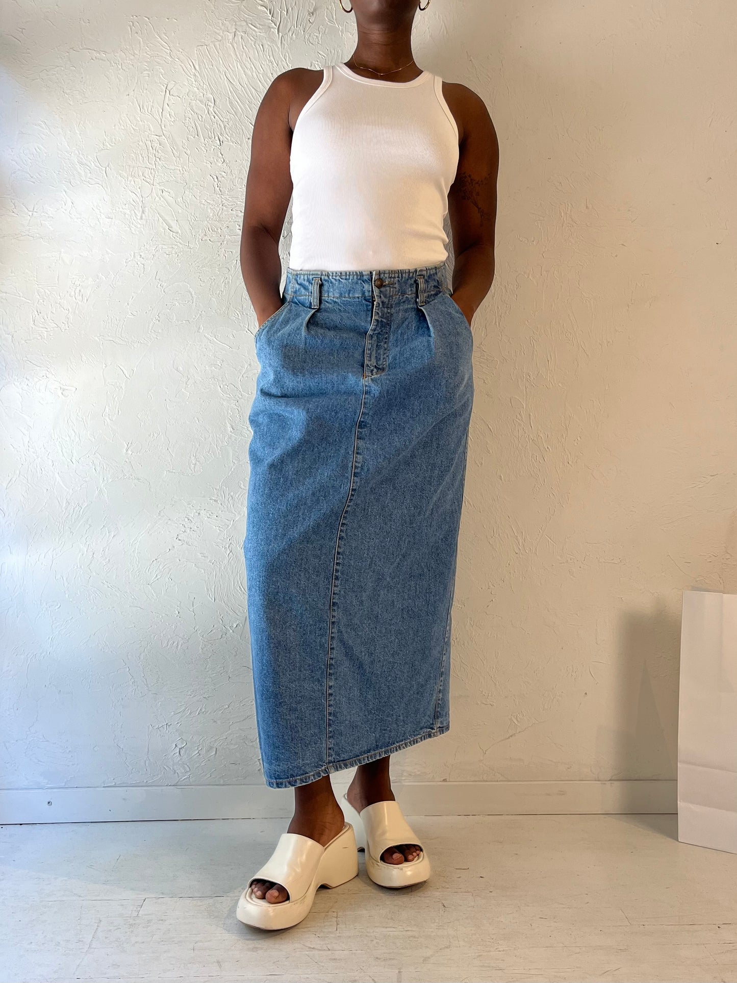 90s 'Seasons' Denim Midi Skirt / Medium