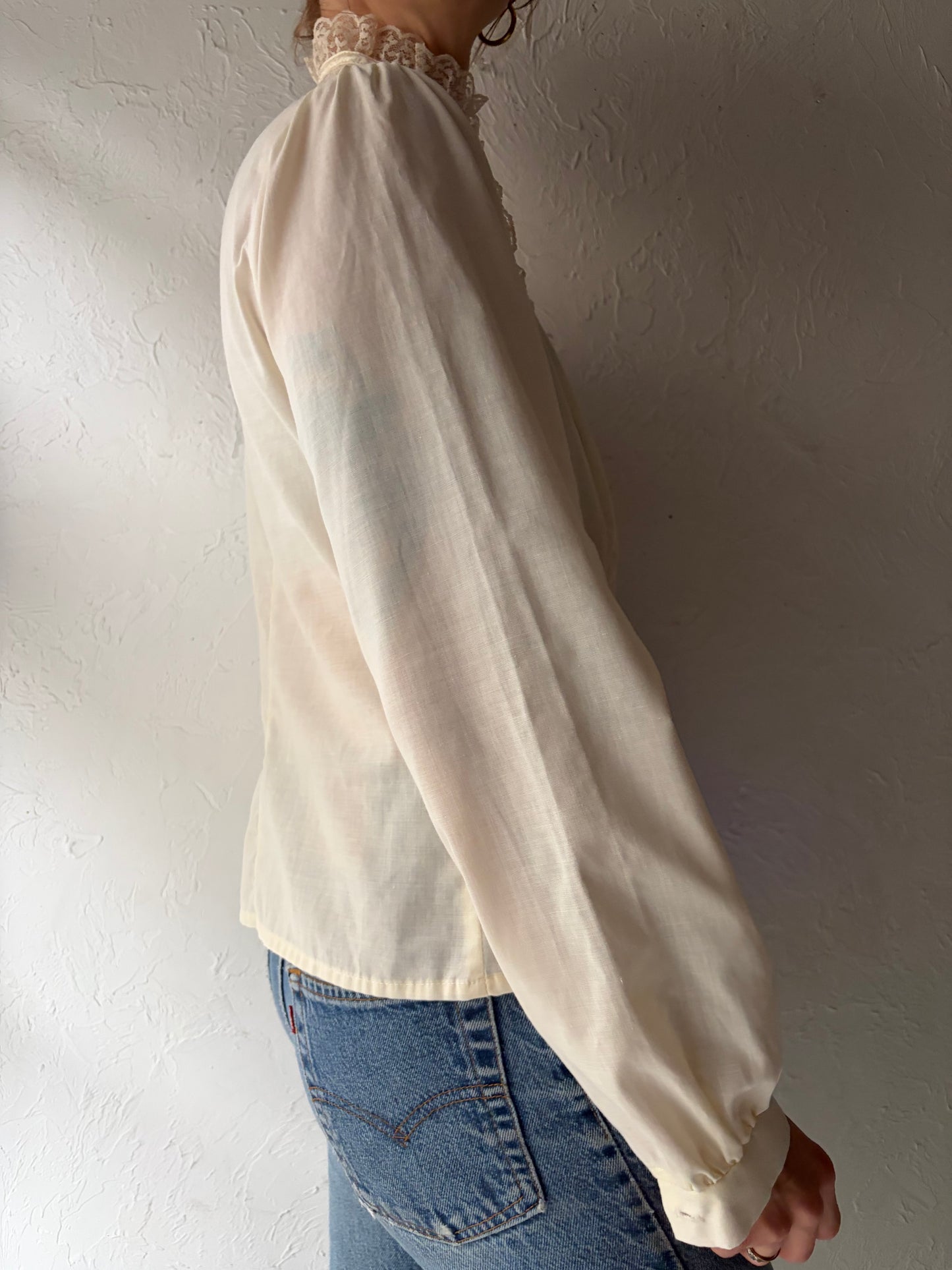 Vintage 1970s 'Gunne Sax' Cream Peasant Lace Prairie Blouse / Small