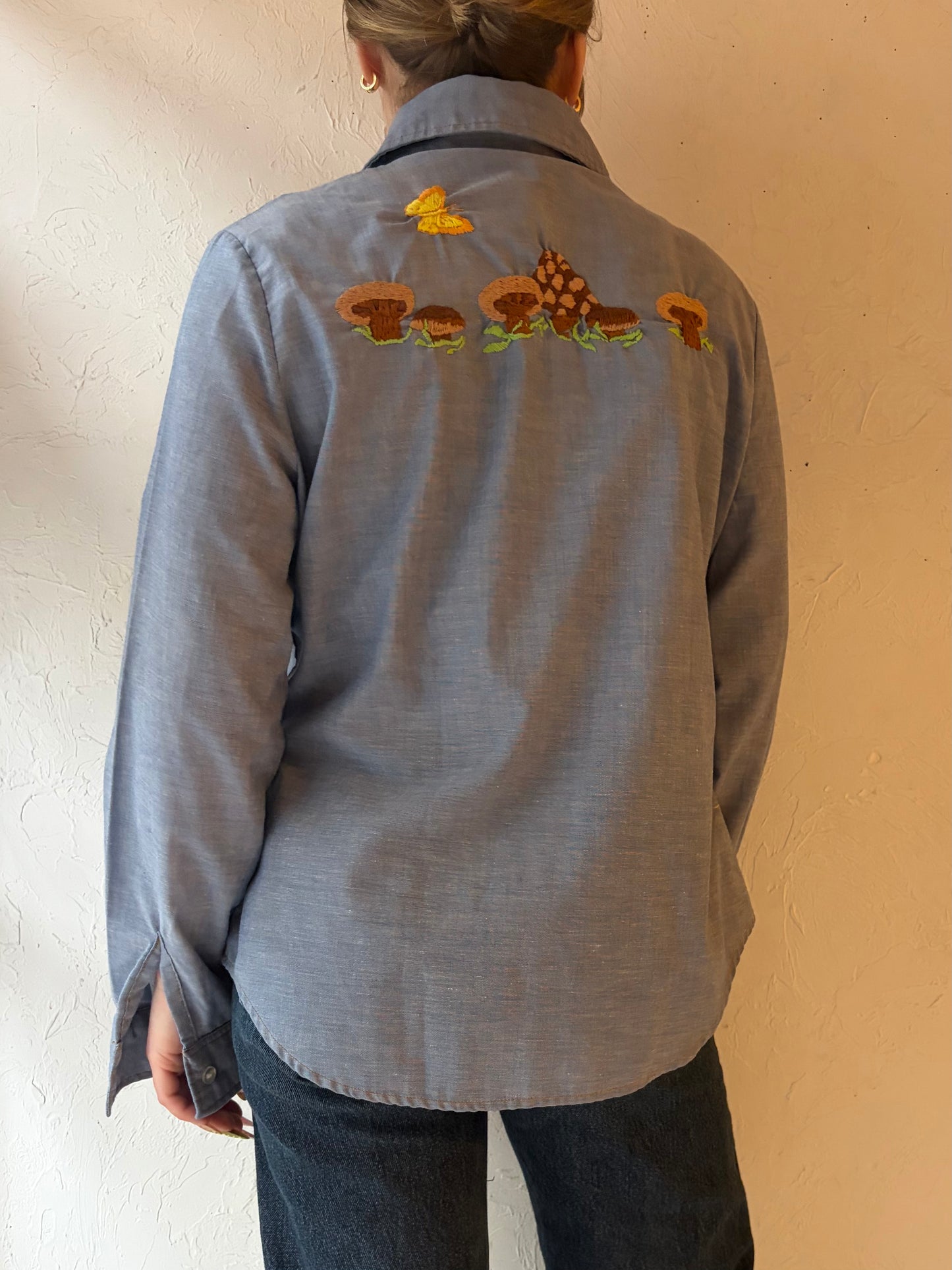 70s 'Levis' Embroidered Mushroom Shirt / Small