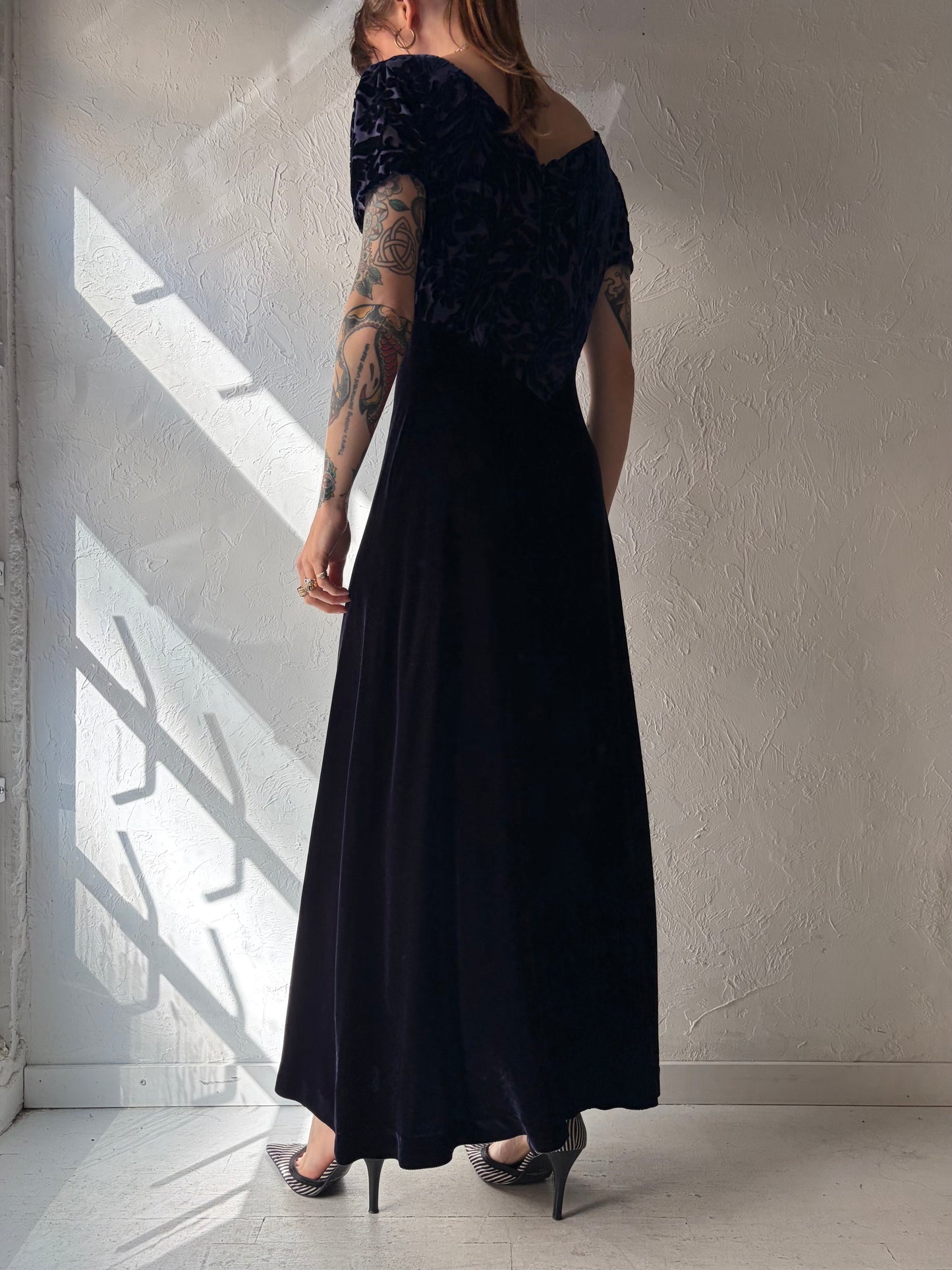 90s Purple Burnt Velvet Maxi Dress / Small